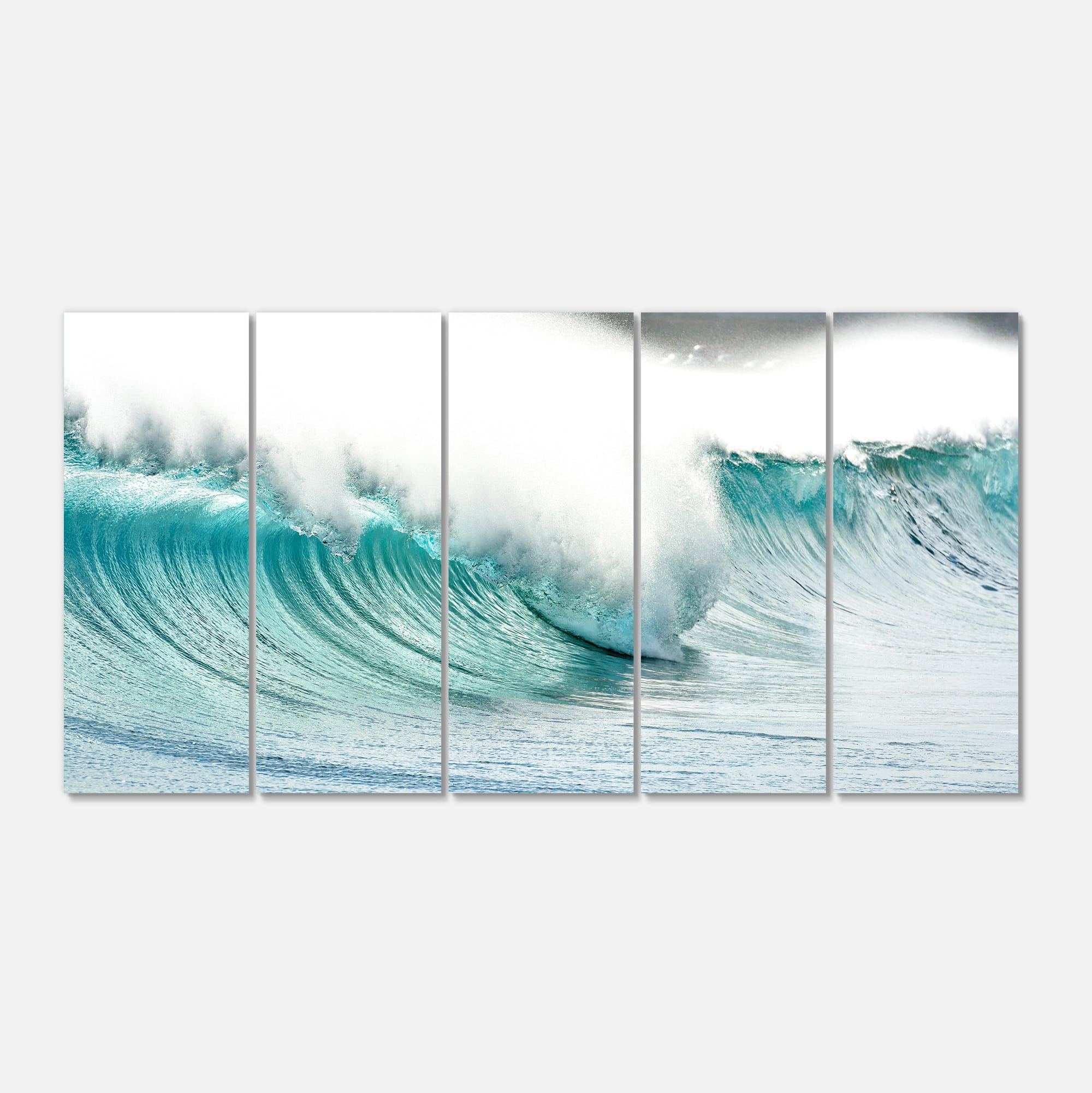 Designart - Massive Blue Waves Breaking Beach - Seashore Canvas Art Print