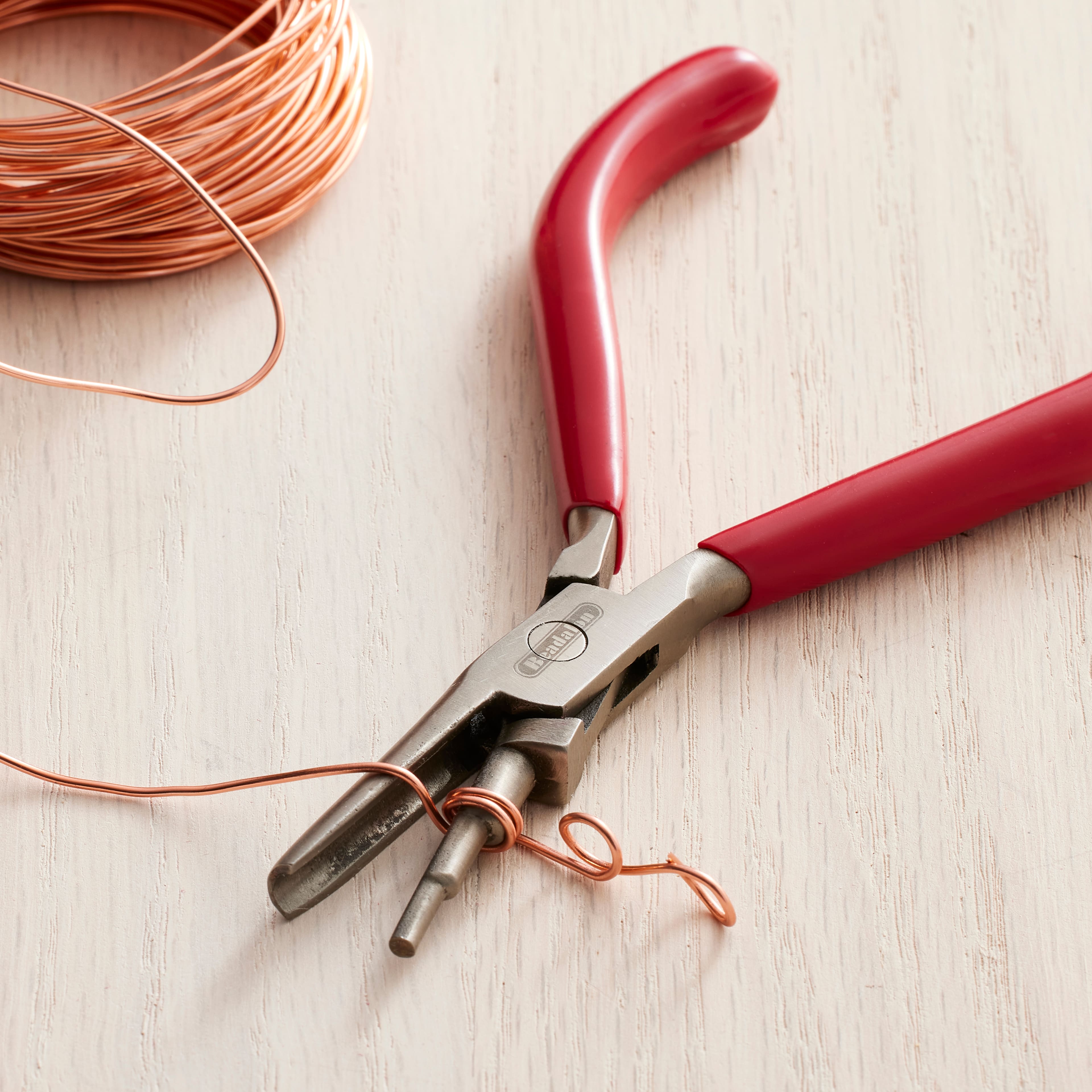 Pinces à plier les fils standard de Beadalon