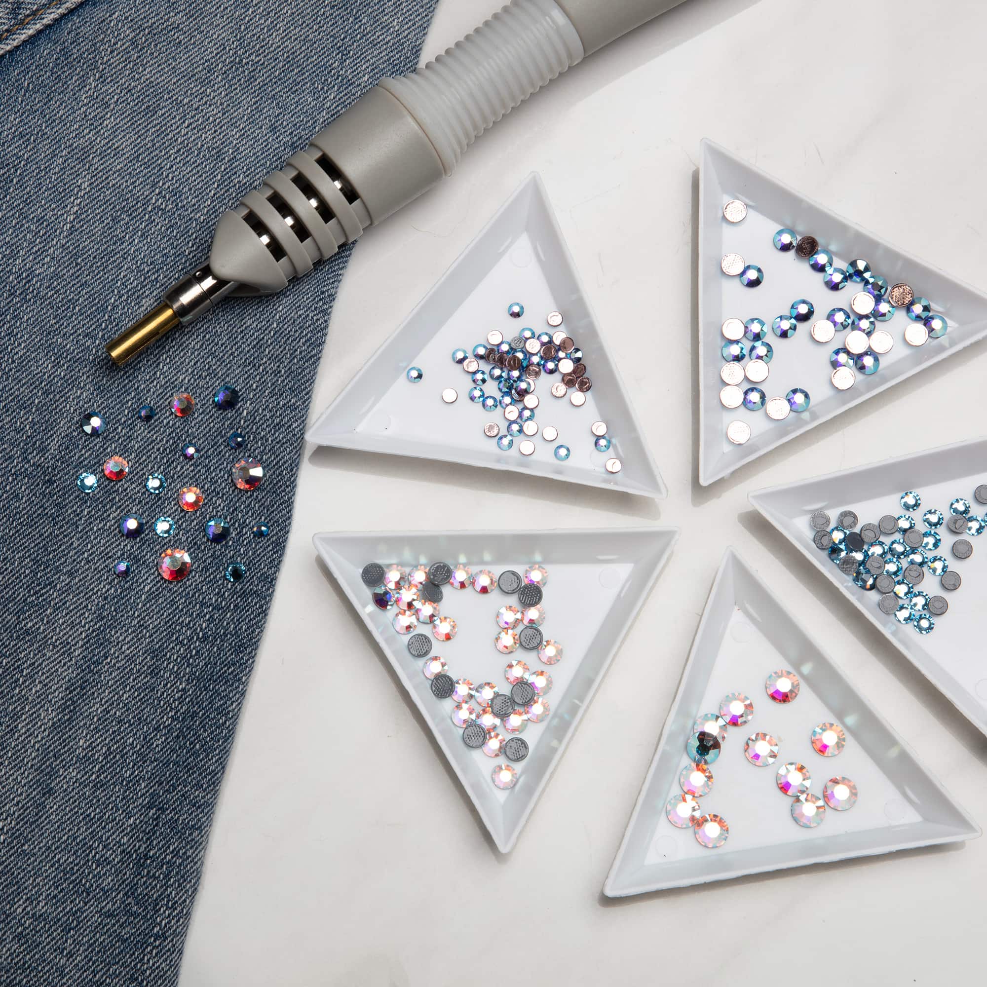 SS16 Round Hotfix Austrian Crystals by Bead Landing