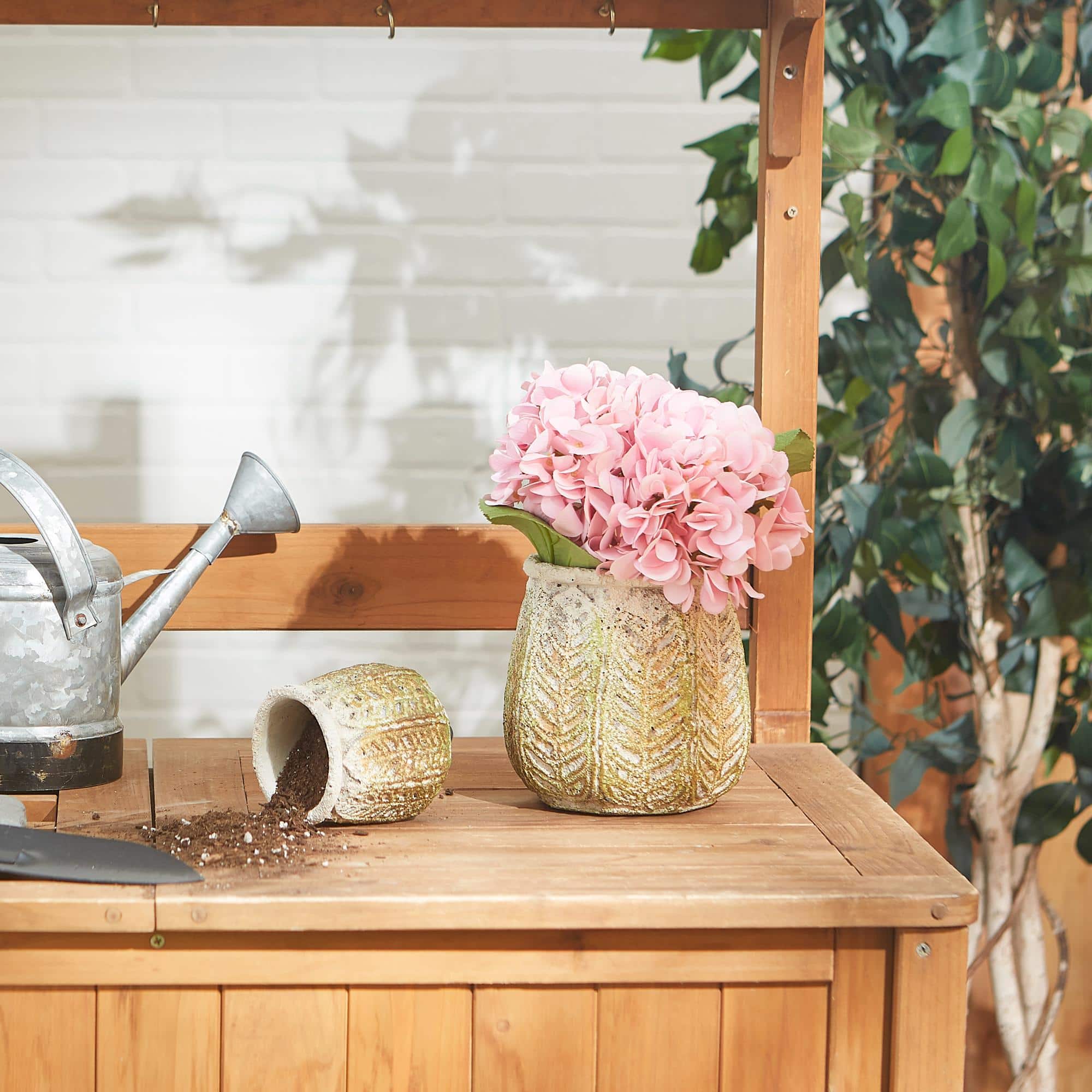 Ancient Leaf Cement Flower Pot Set