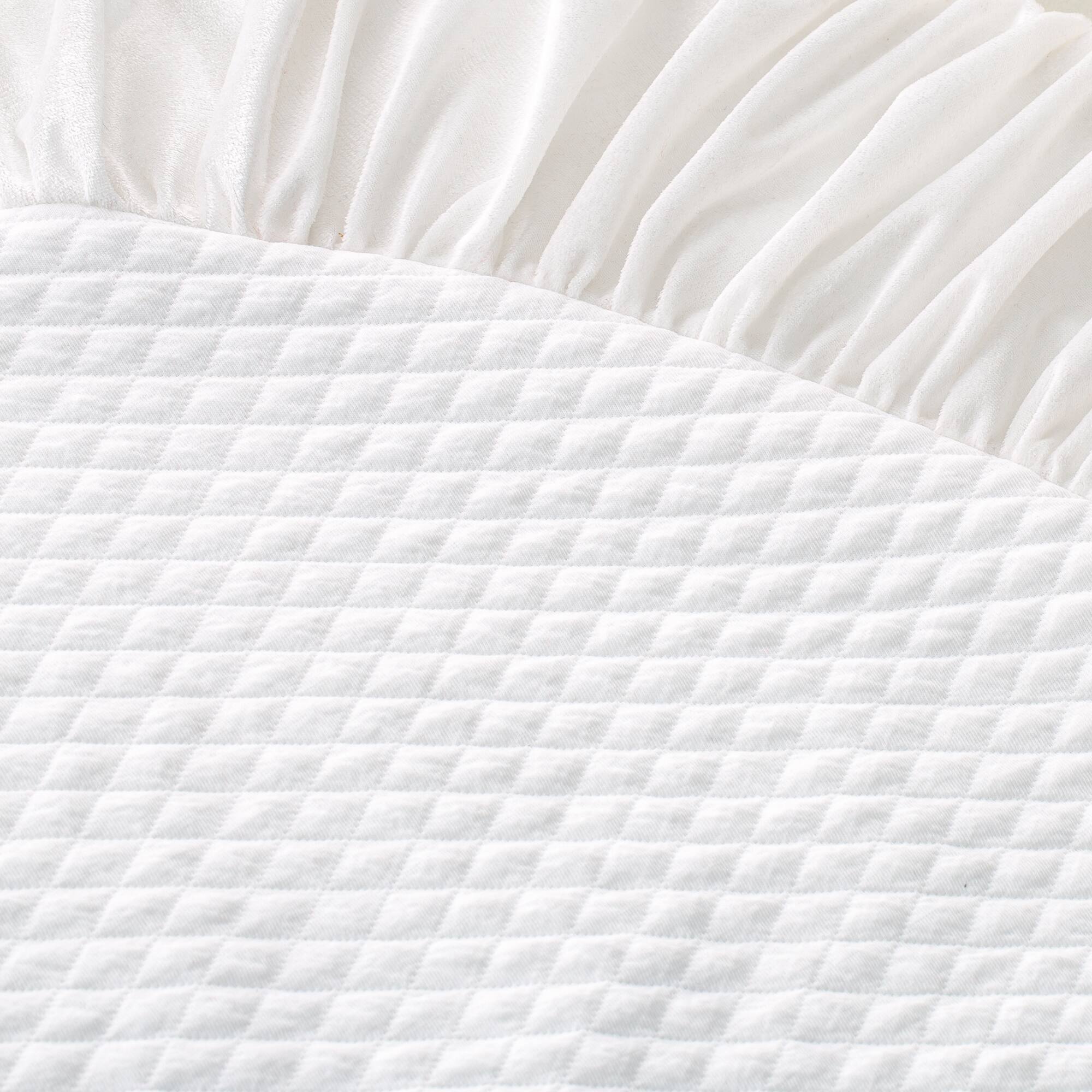 Glitzhome® Deluxe Velvet Ruffled Christmas Tree Skirt