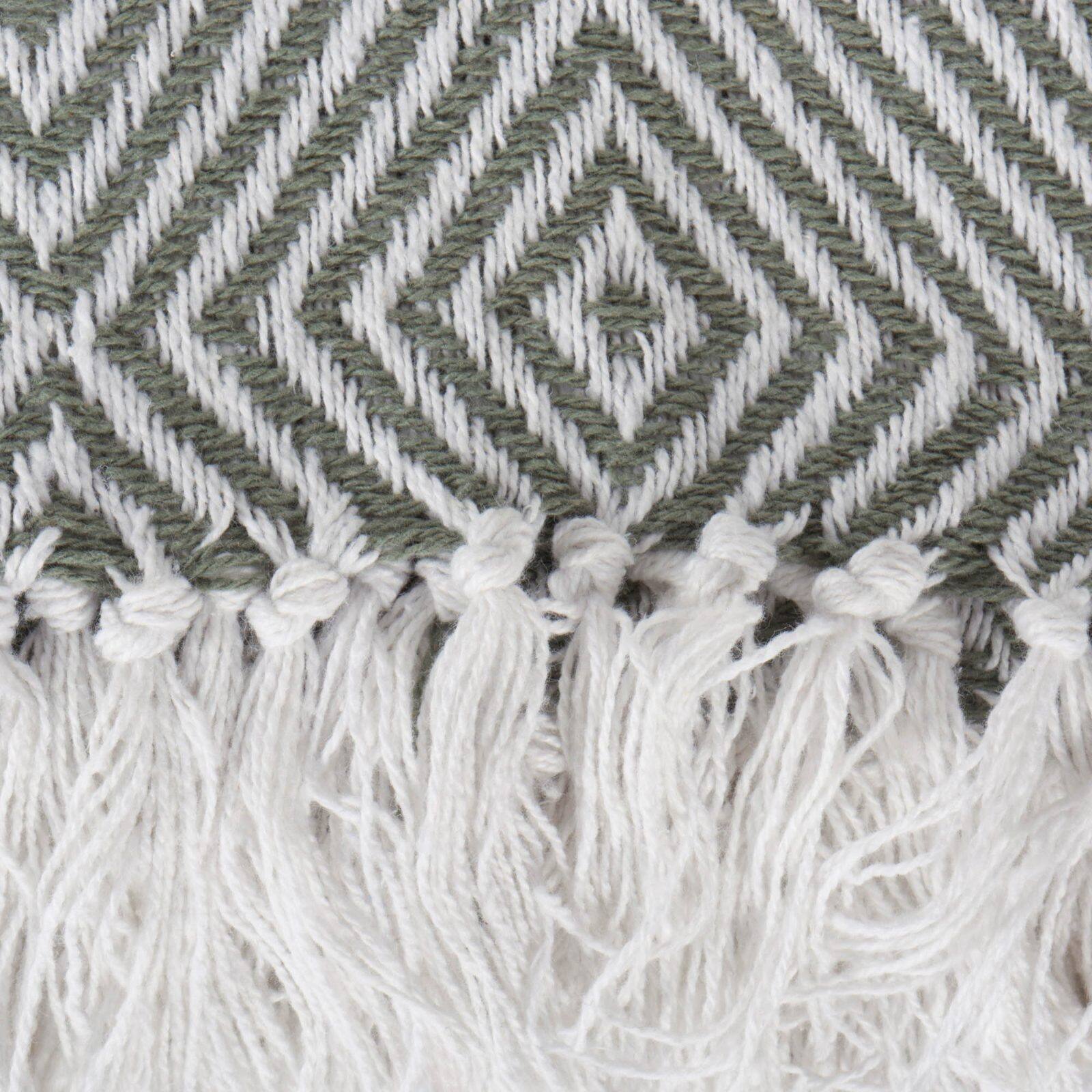 DII® Artichoke X-Diamond Geometric Throw