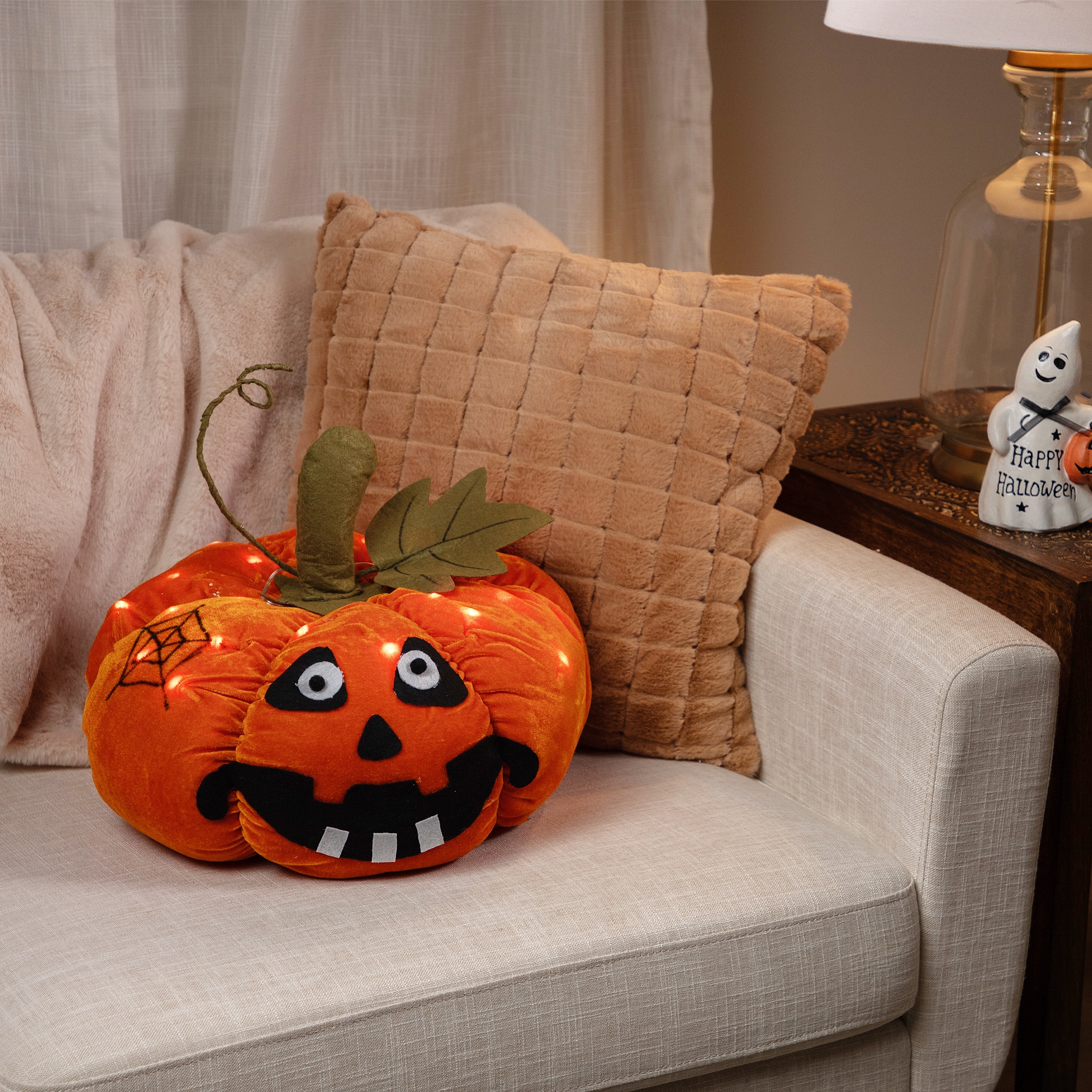 LED Lighted Plush Halloween Jack-o-Lantern Pumpkin