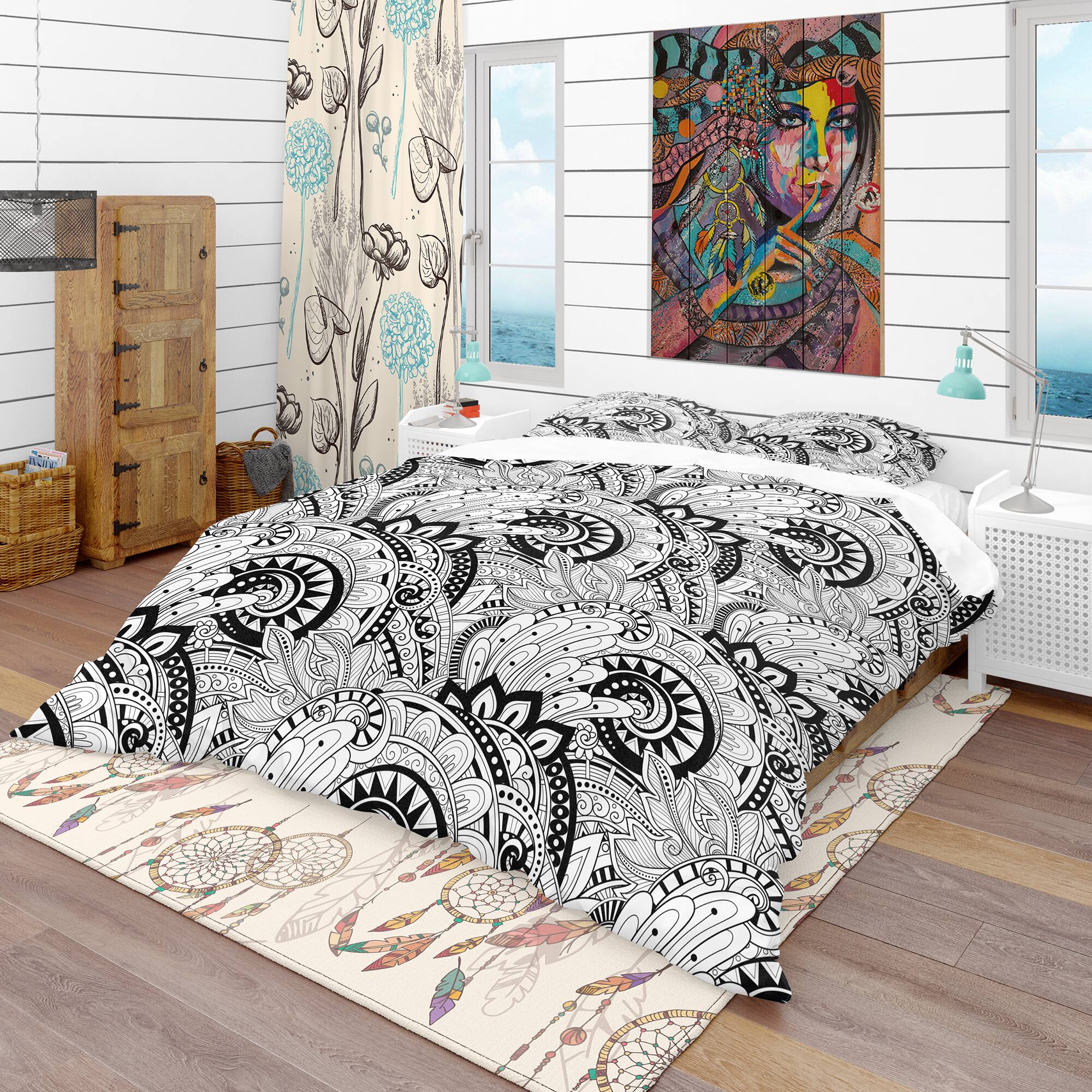 Designart 'Monochrome Abstract Floral Pattern' Bohemian & Eclectic Bedding Set - Duvet Cover & Shams