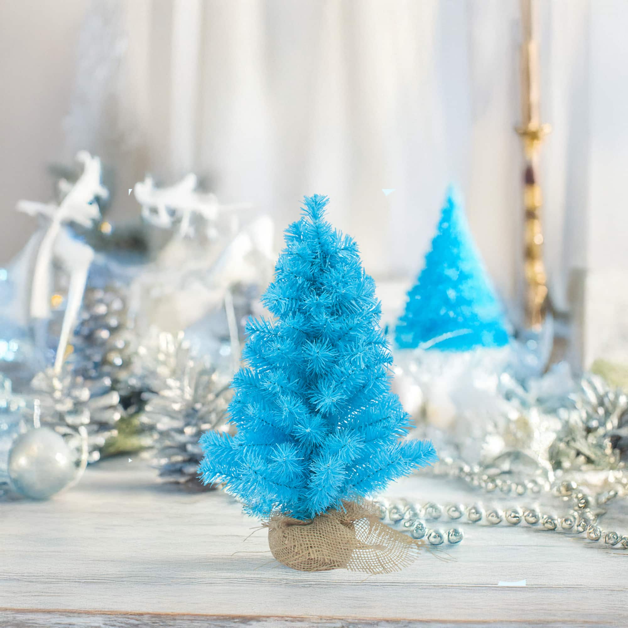 Northlight 18" Artificial Pine Christmas Tree in Natural Jute Base