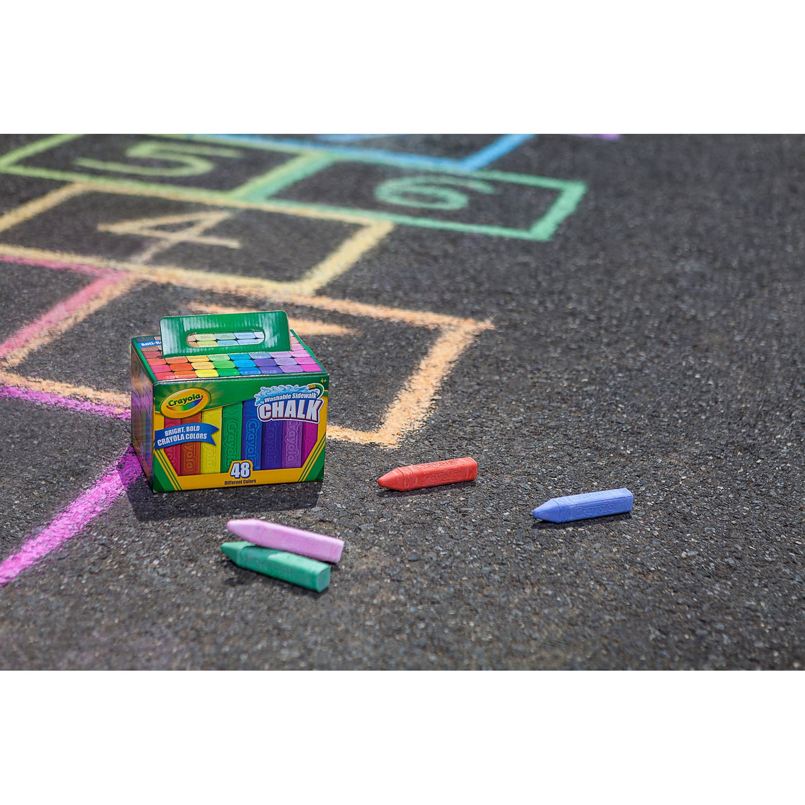 12 Packs: 48 ct. (576 total) Crayola Washable Sidewalk Chalk