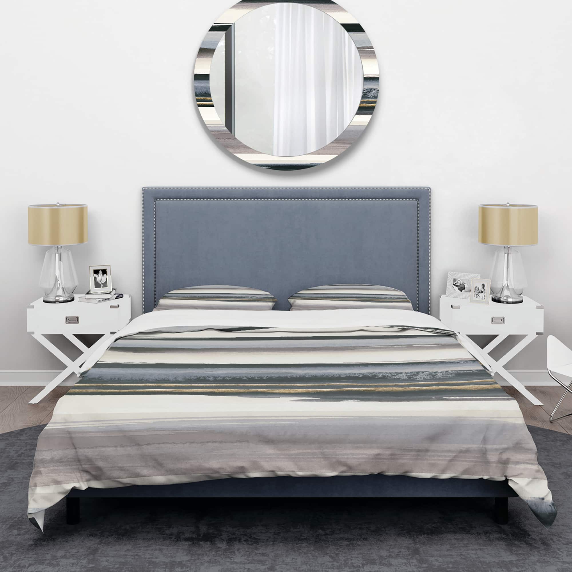 Designart &#x27;Gold Watercolor Amethyst I&#x27; Glam Bedding Set - Duvet Cover &#x26; Shams