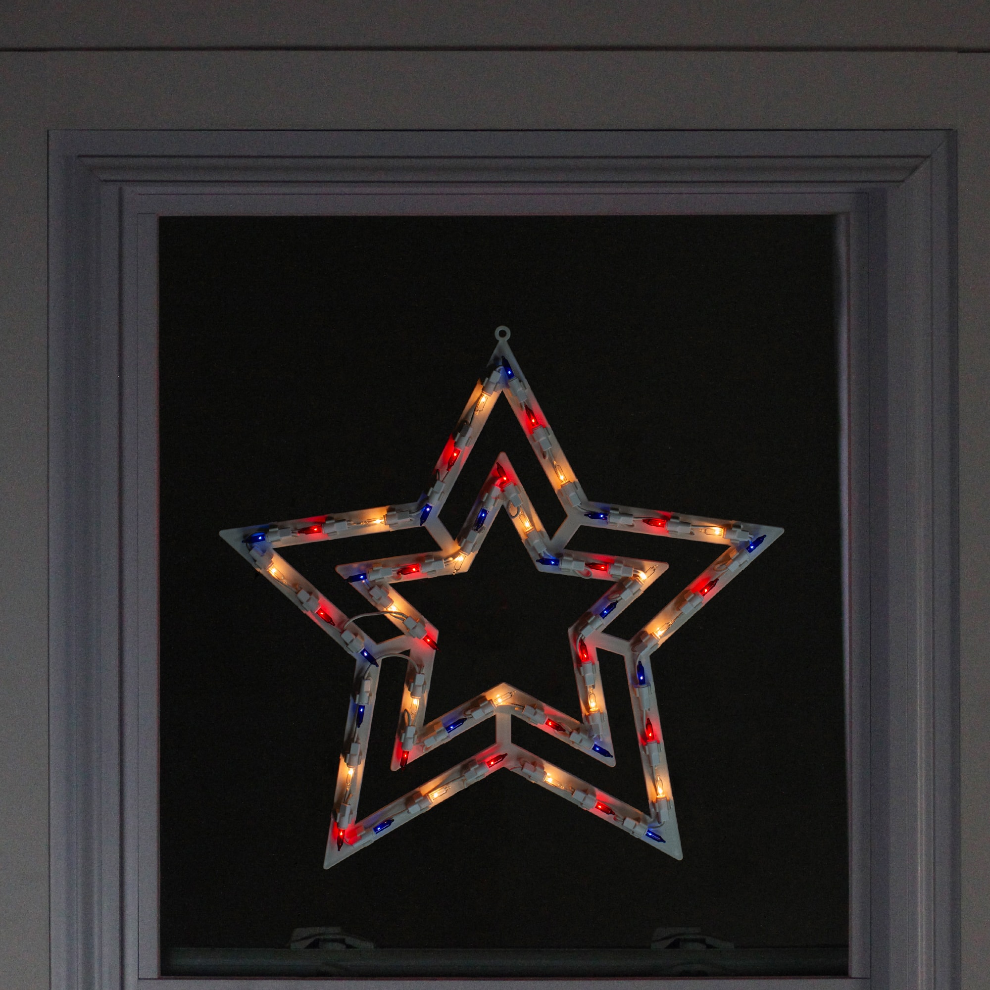17&#x22; July 4th Patriotic Star Window Silhouette Decoration