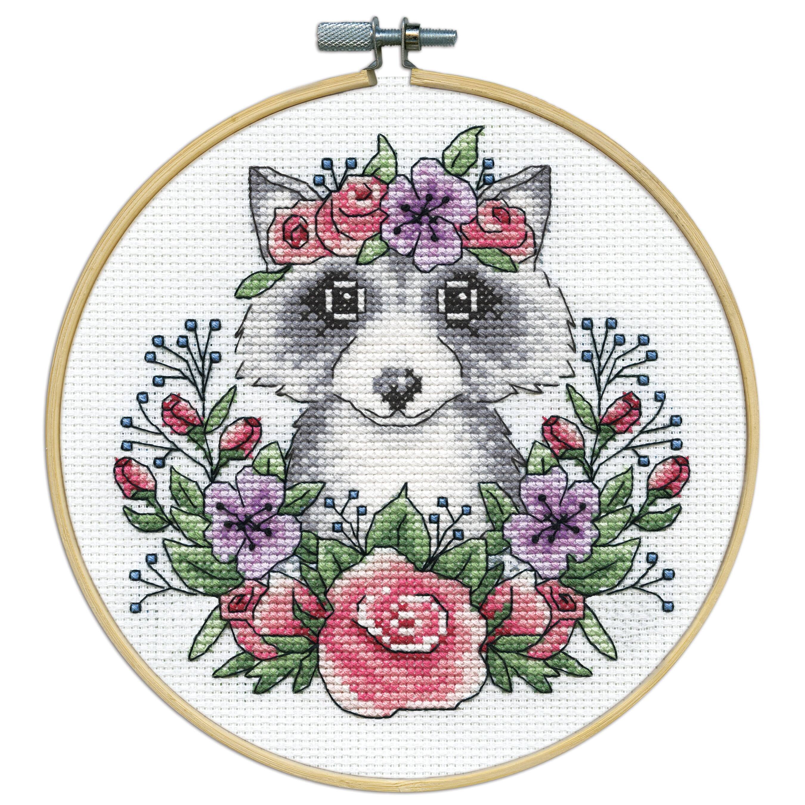 Design Works&#x2122; 8&#x27;&#x27; Round Raccoon Counted Cross Stitch Kit