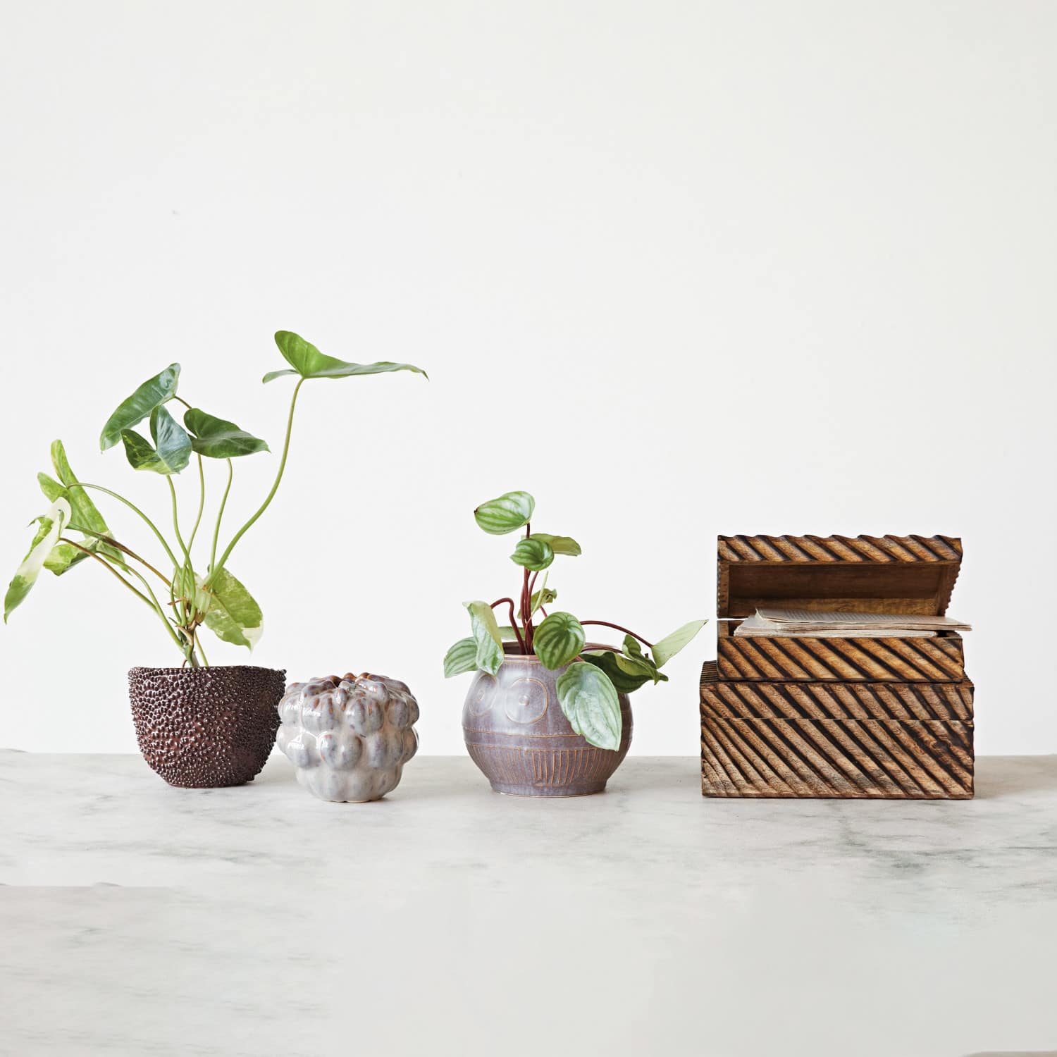 Hello Honey&#xAE; Burnt Finish Hand Carved Mango Wood Nesting Box Set