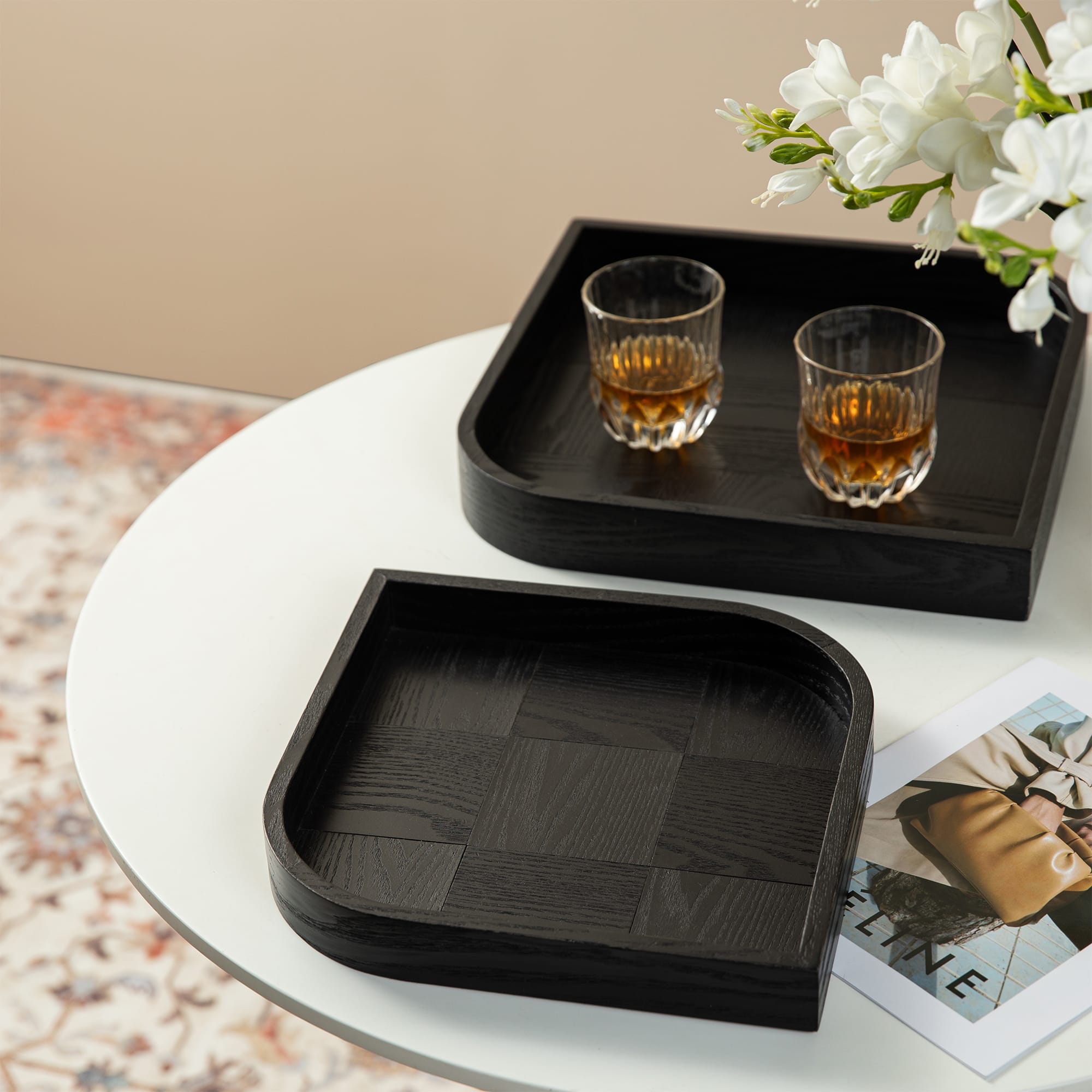 Glitzhome® Black Leaf Shape Ash Wood Decorative Trays Set