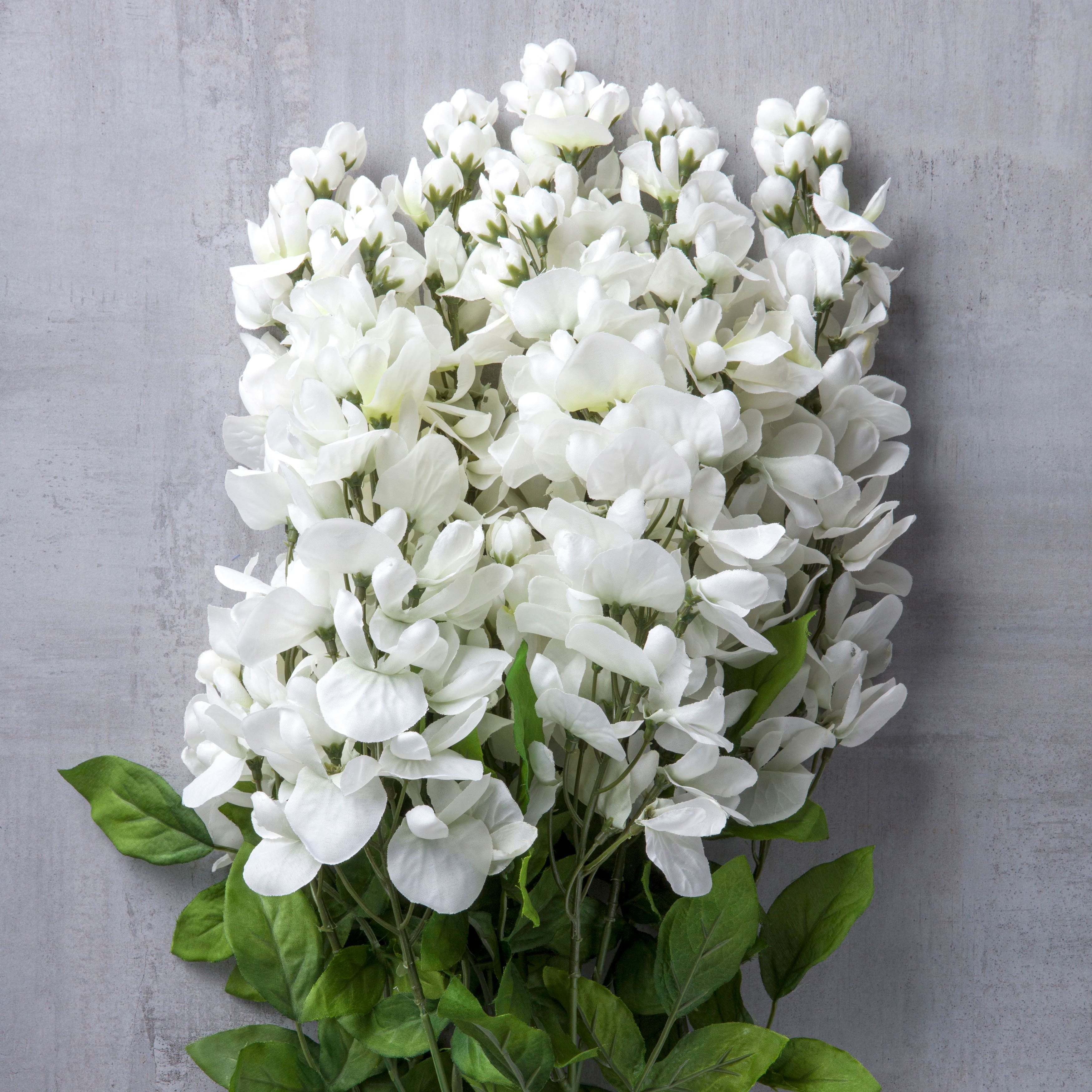 10 Pack: 17&#x22; White Wisteria Bush by Ashland&#xAE;