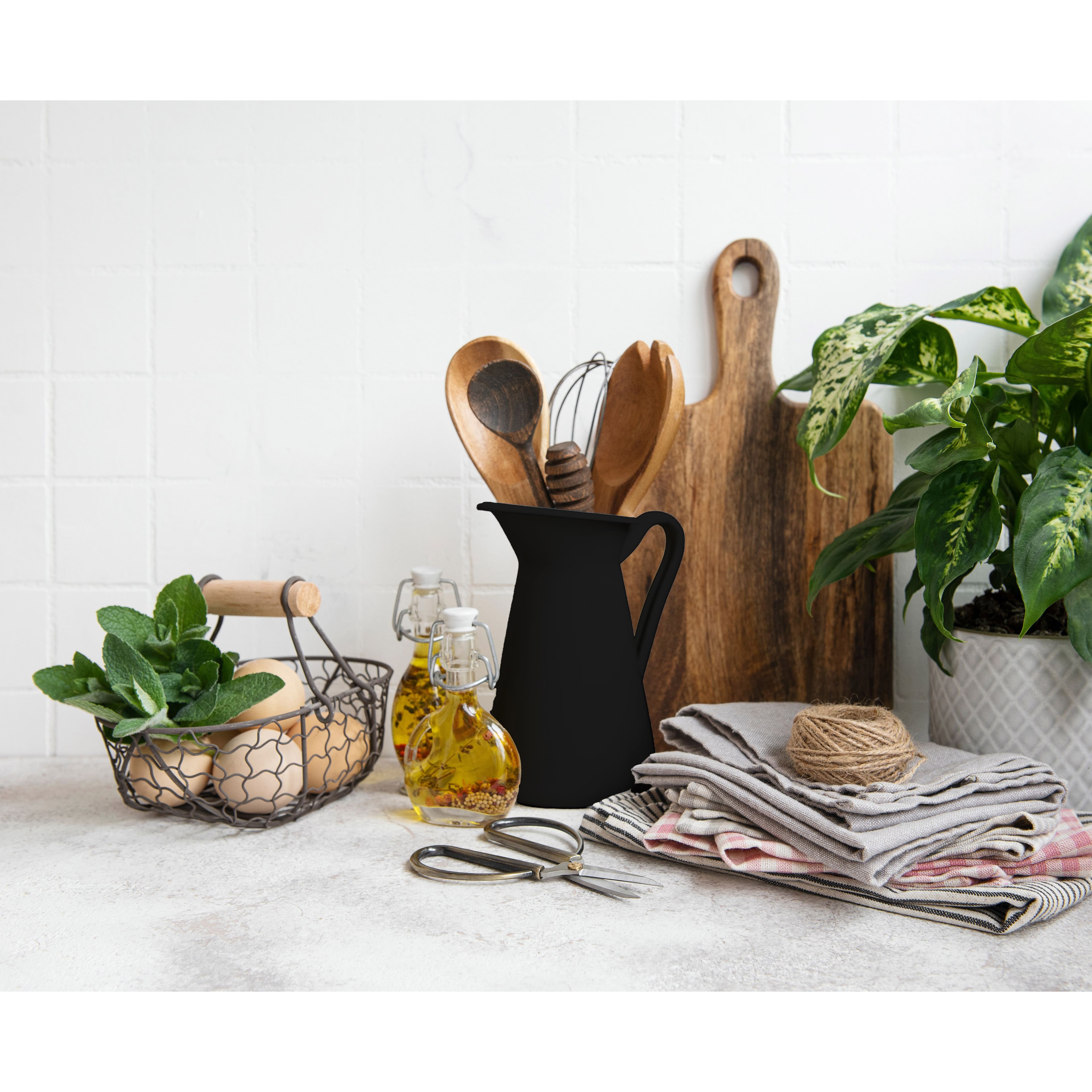 Rust-Oleum® Painter's Touch® 2X Ultra Cover@ Flat Paint & Primer Spray