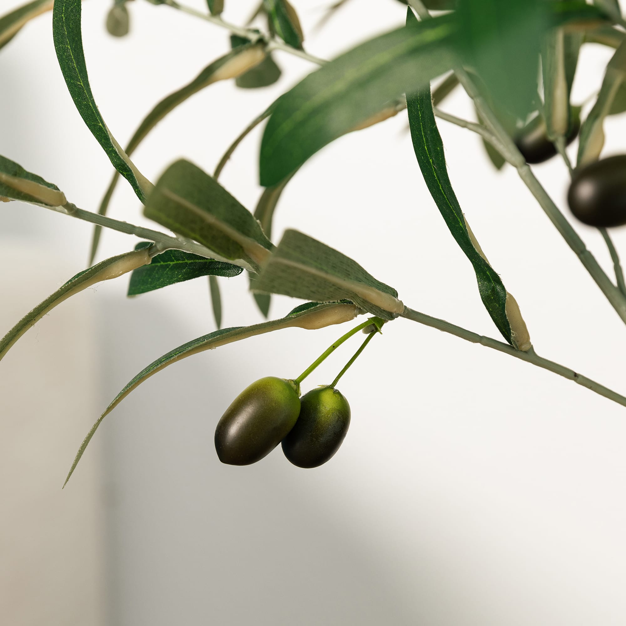 Glitzhome&#xAE; 4ft. Faux Olive Tree in Pot