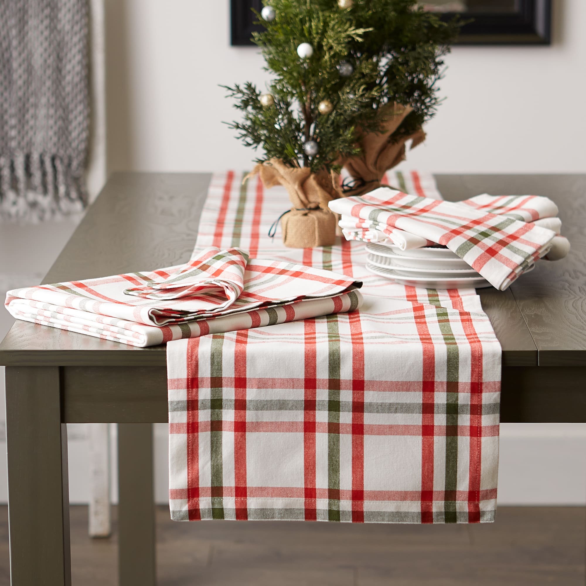 DII&#xAE; 108&#x22; Jolly Tree Collection Nutcracker Plaid Table Runner