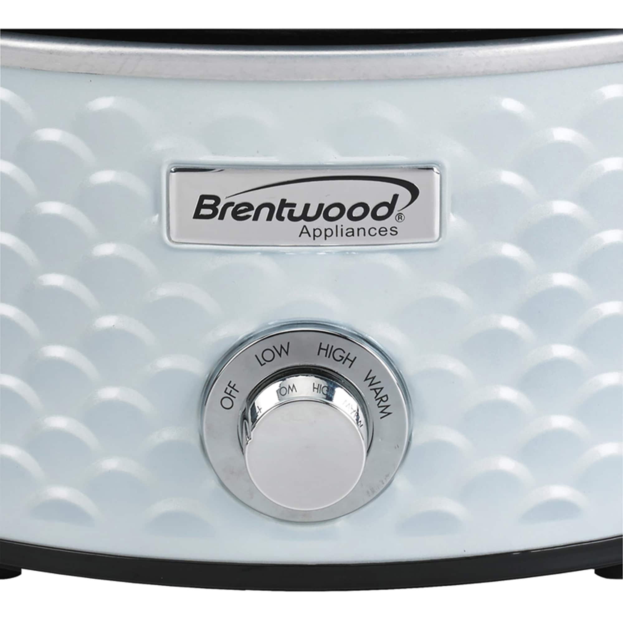 Brentwood Scallop Pattern 4.5 Quart Slow Cooker in White