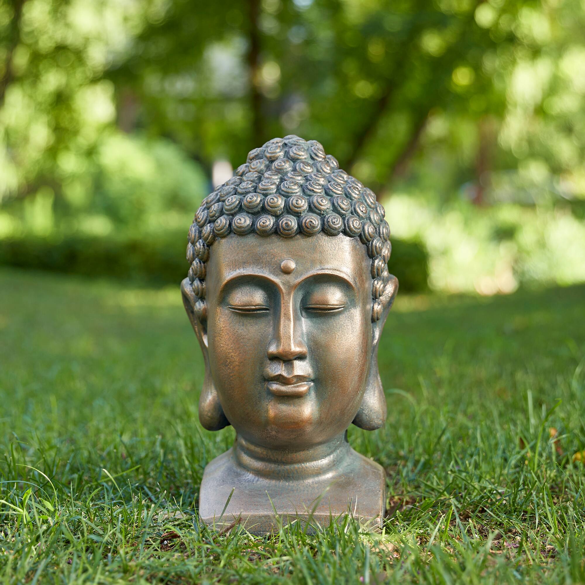 Glitzhome&#xAE; 16&#x22; Faux Bronze Buddha Head Garden Statue
