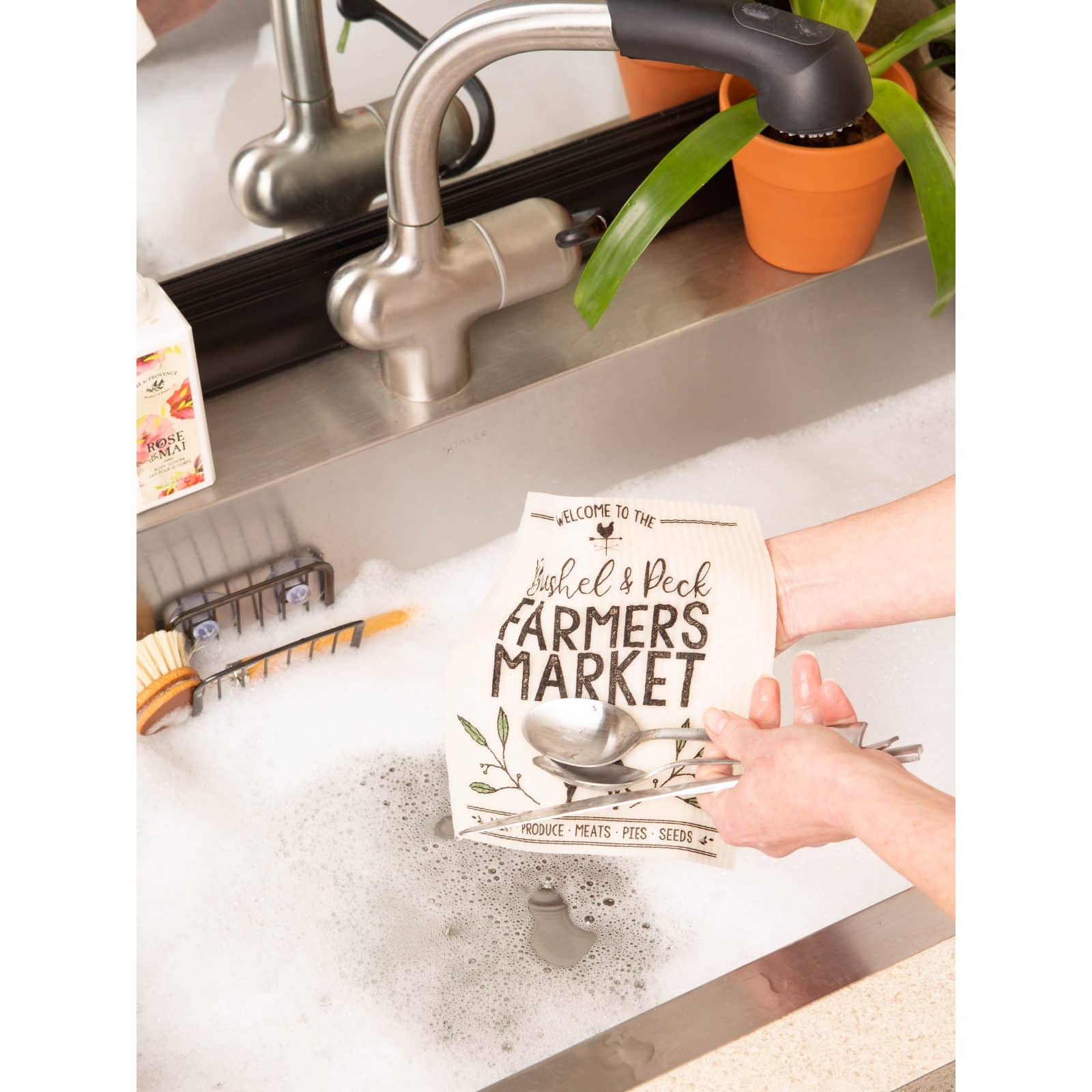 DII&#xAE; Farmers Market Swedish Dishcloth, 3ct.