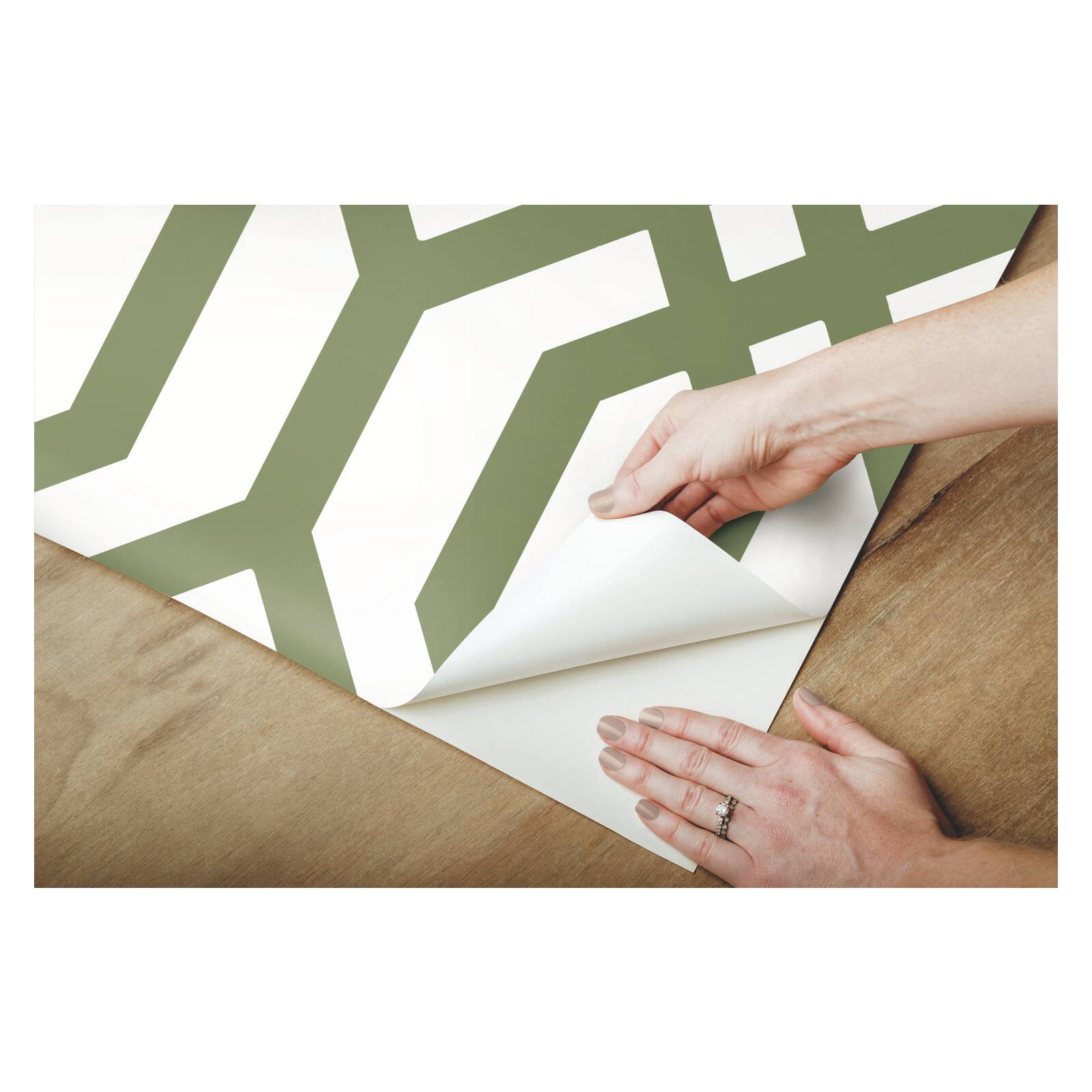 RoomMates Gazebo Lattice Peel & Stick Wallpaper