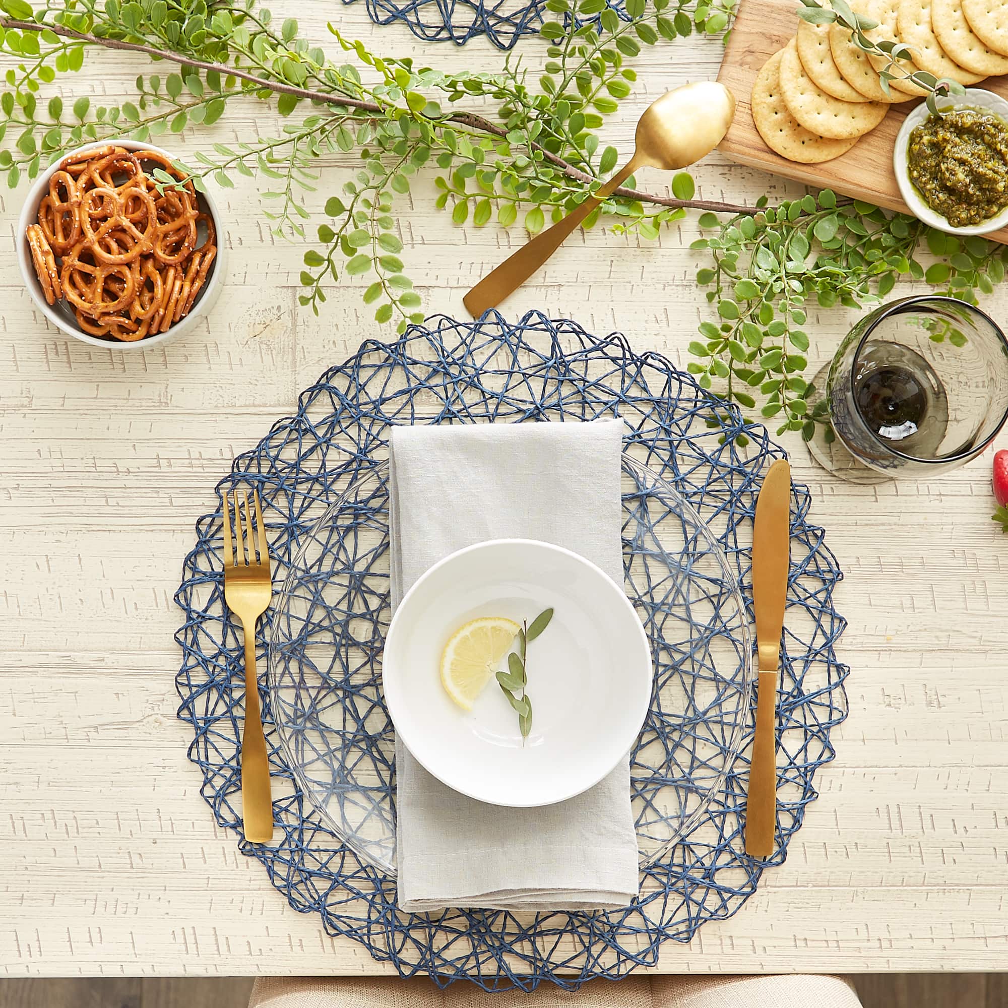 DII&#xAE; Woven Paper Round Placemats, 6ct.