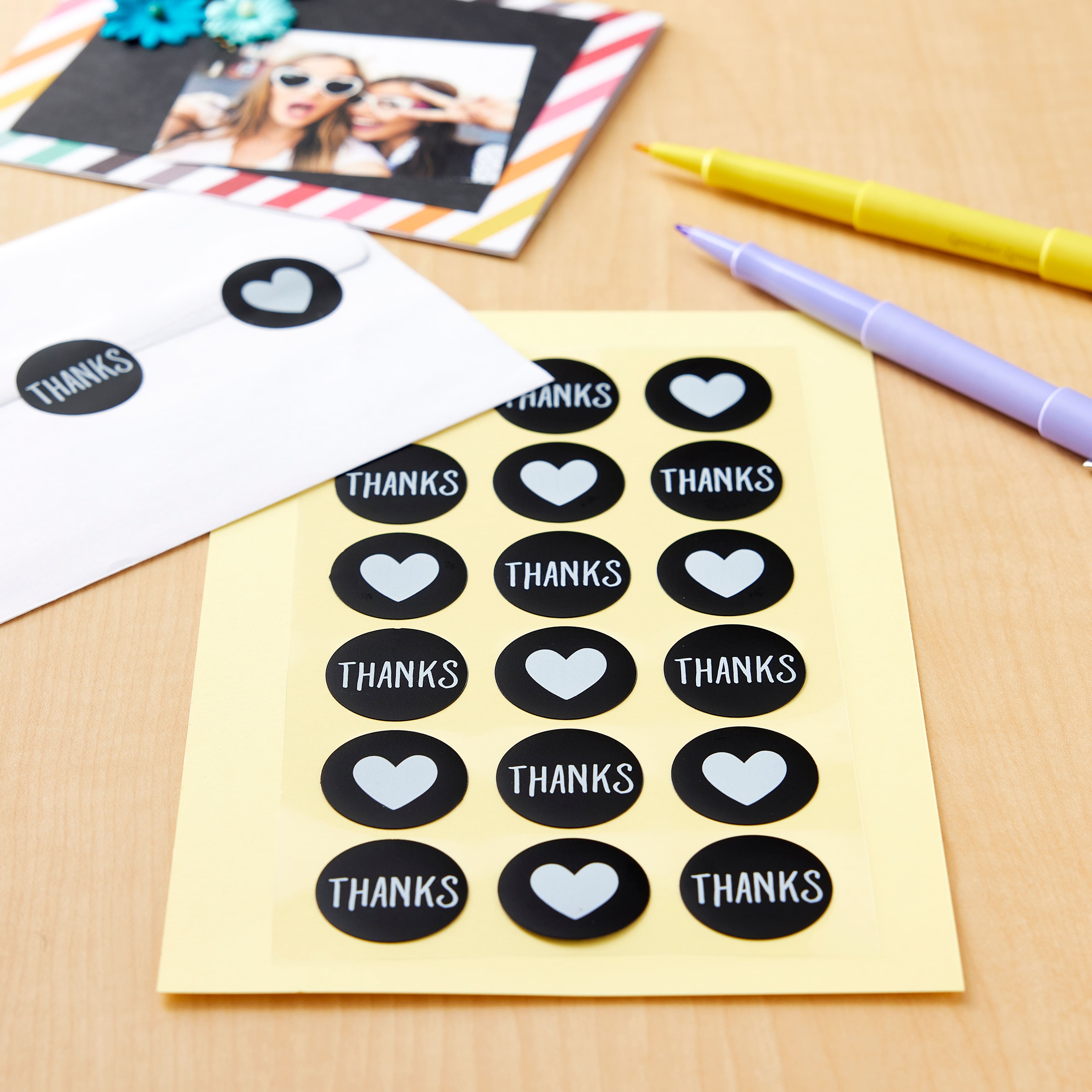 Thanks &#x26; Hearts Round Label Stickers by Recollections&#x2122;