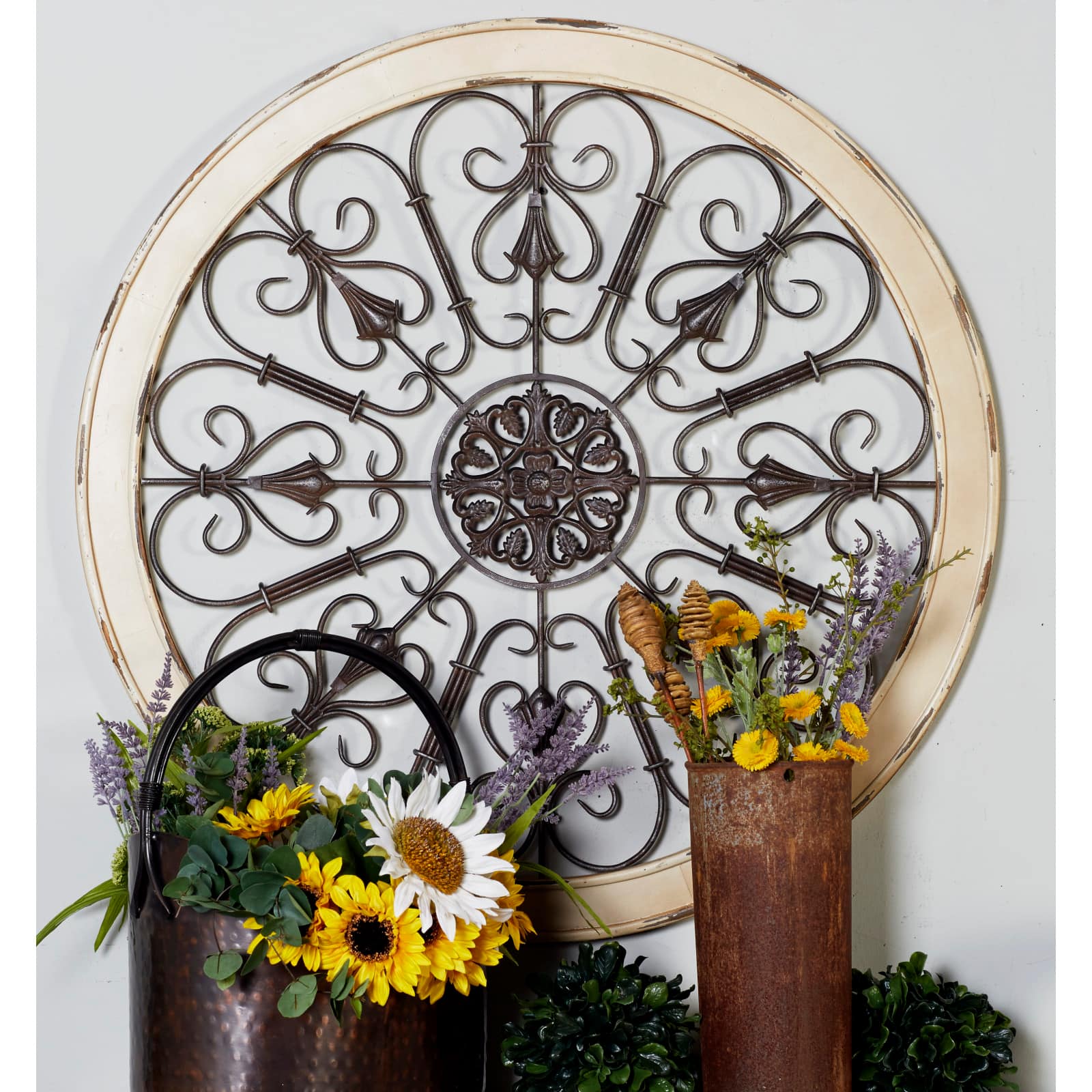 Cream & Brown Metal & Wood Round Wall Décor