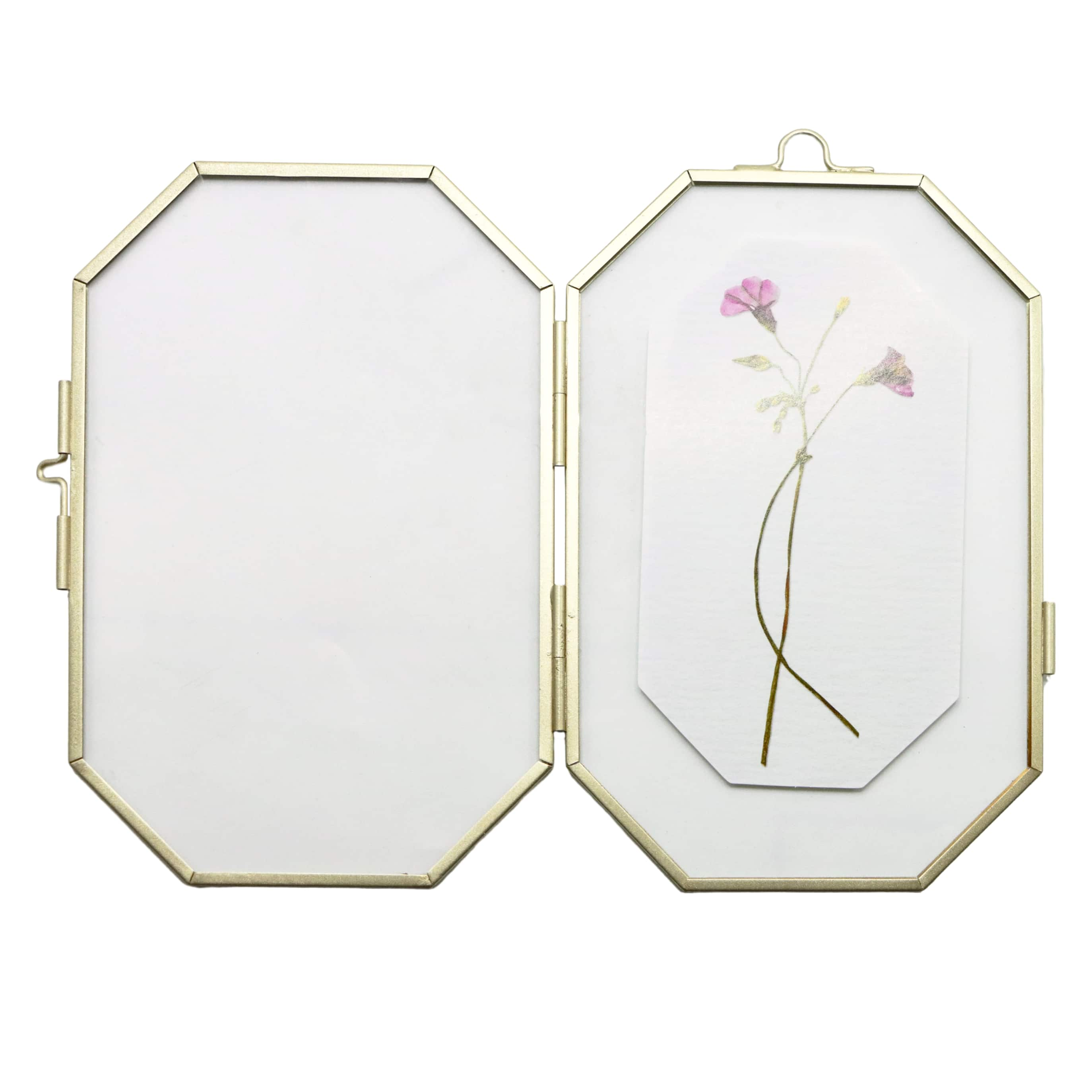 Gold Metallic 4&#x22; x 6&#x22; Octangular Glass Frame by Ashland&#xAE;