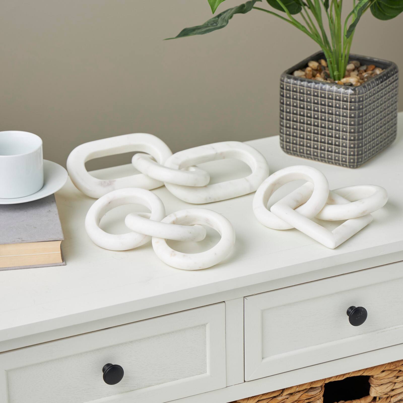 White Marble Geometric 3-Link Chain Sculpture Set
