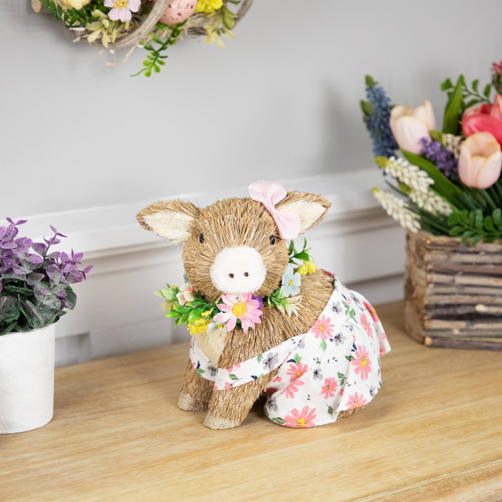 7&#x22; Girl Piglet with Floral Dress Spring Figurine