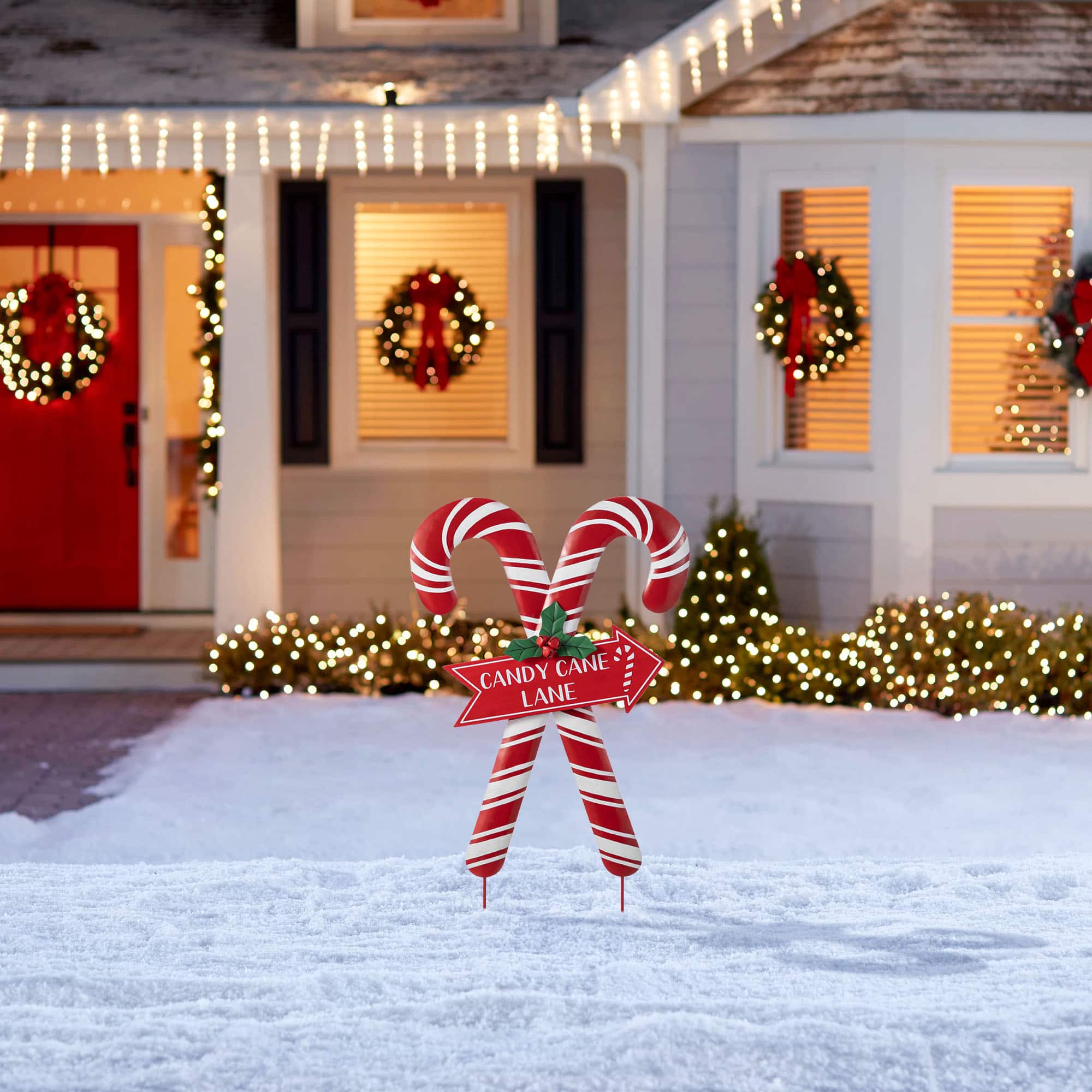 Glitzhome&#xAE; 30&#x22; Metal Christmas Candy Cane Yard Stake