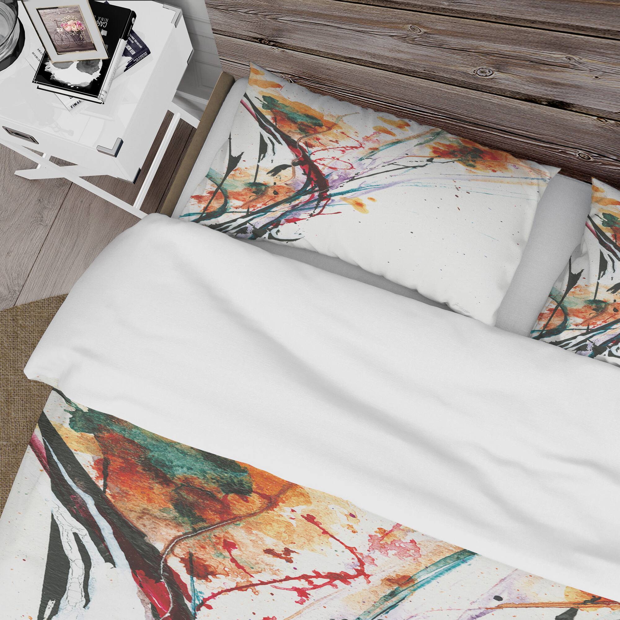 Designart &#x27;Abstract Orange Flowers&#x27; Cottage Bedding Set - Duvet Cover &#x26; Shams