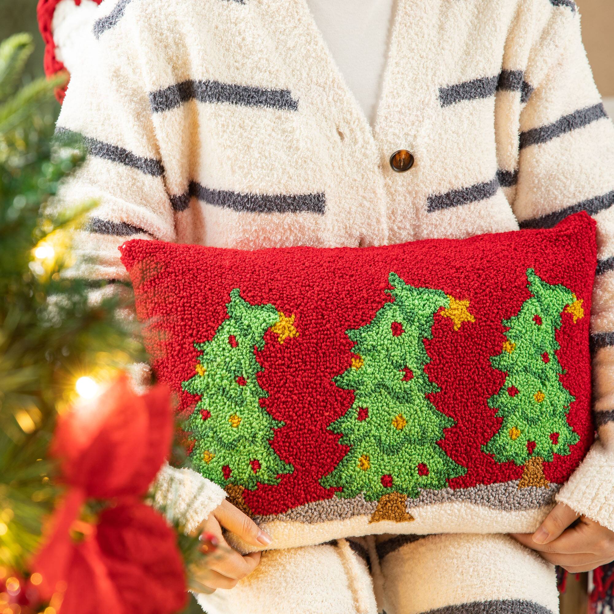 Glitzhome® 18" Hooked Bent Trees Pillow