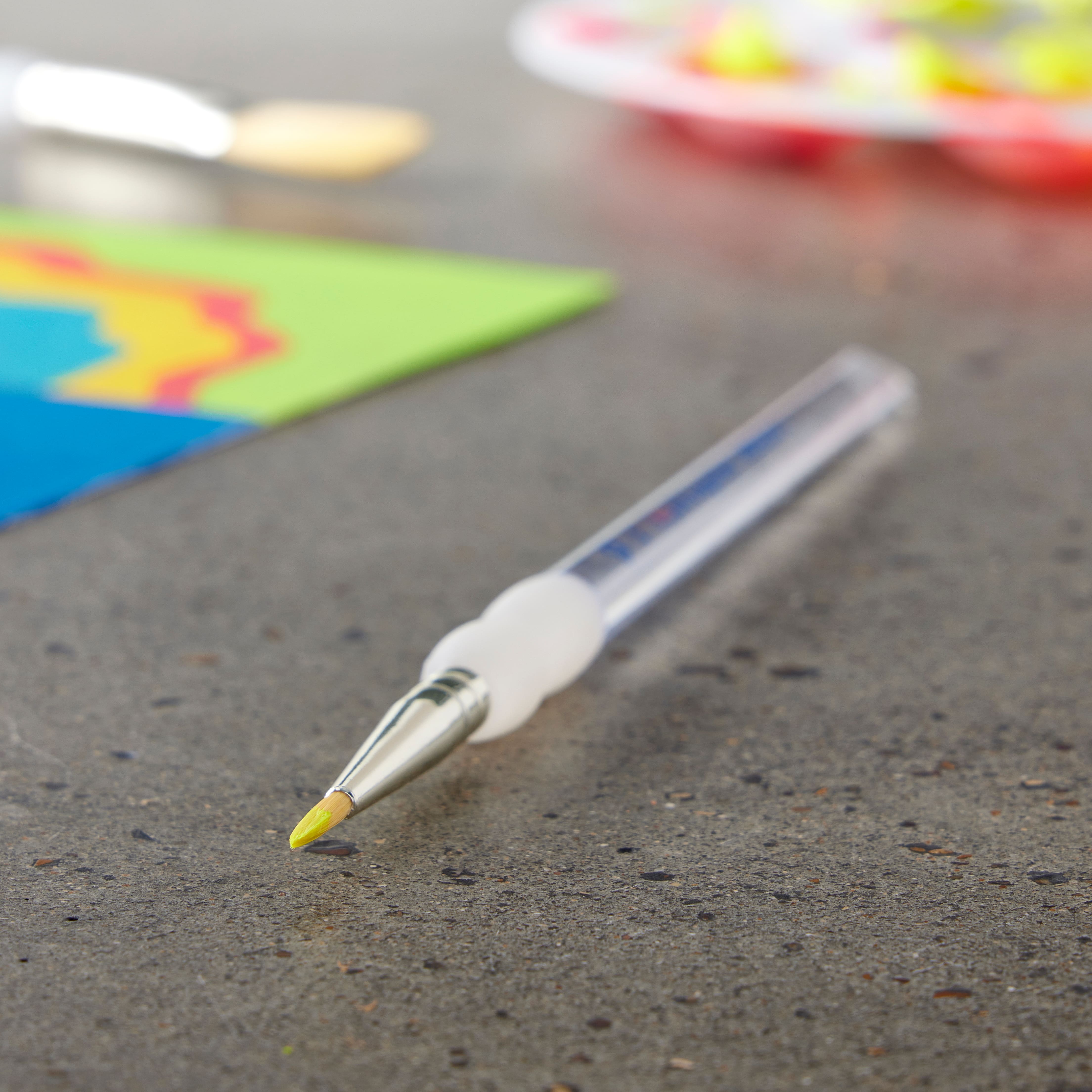 12 Pack: Royal & Langnickel® Soft-Grip™ Golden Taklon Short Handle Round Brush