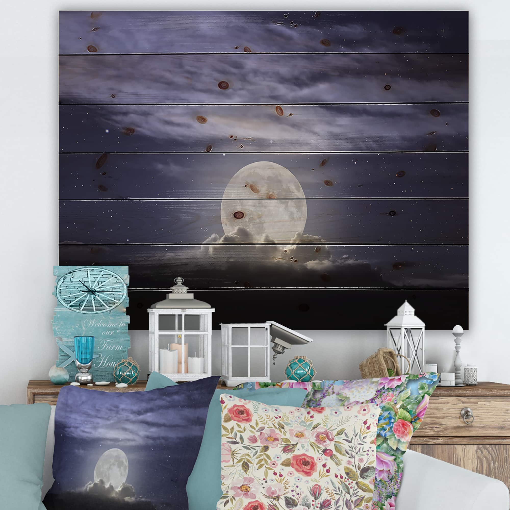 Designart - Full Moon Rising In A Cloudy Night - Nautical &#x26; Coastal Print on Natural Pine Wood
