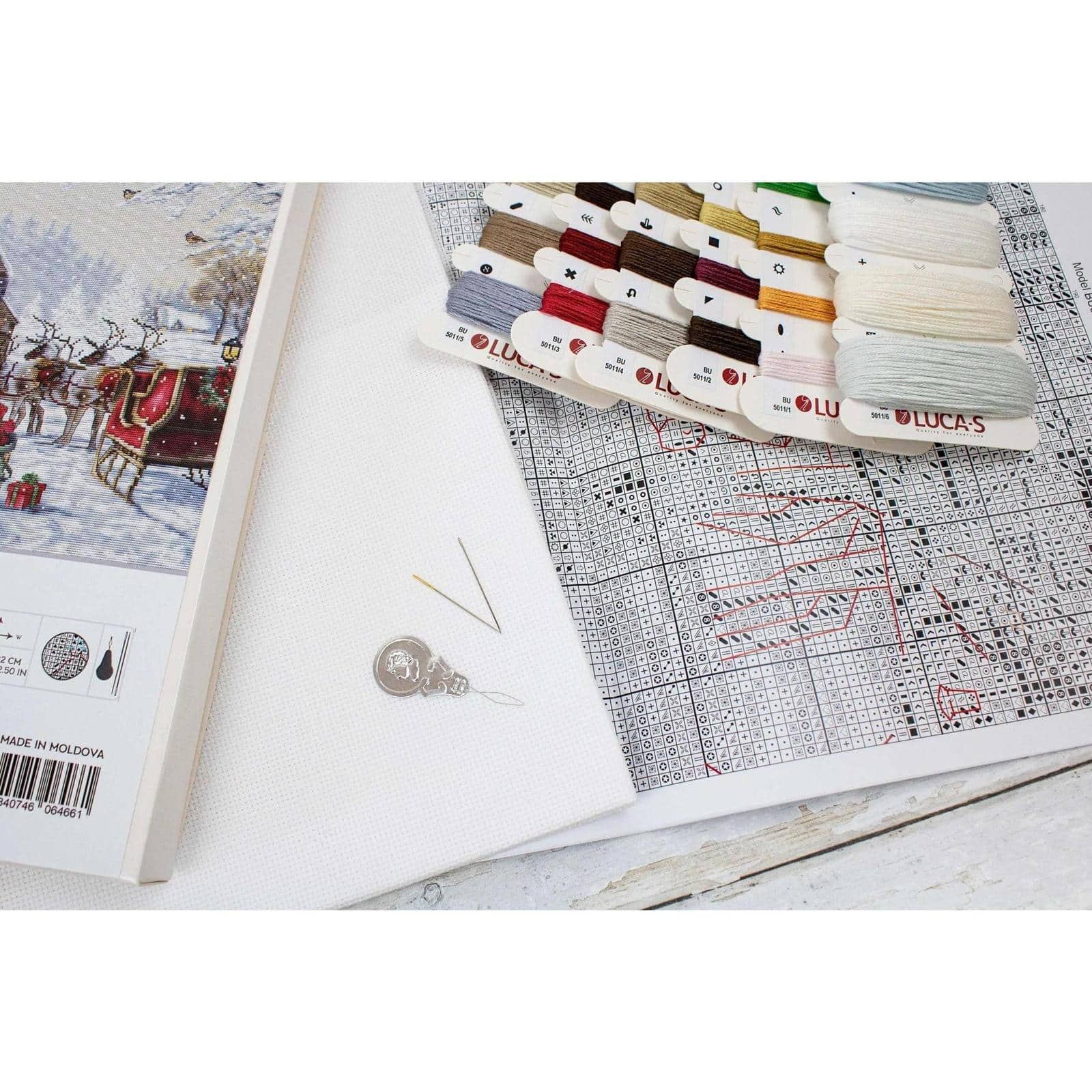 Luca-S Santa's Cottage Counted Cross Stitch Kit