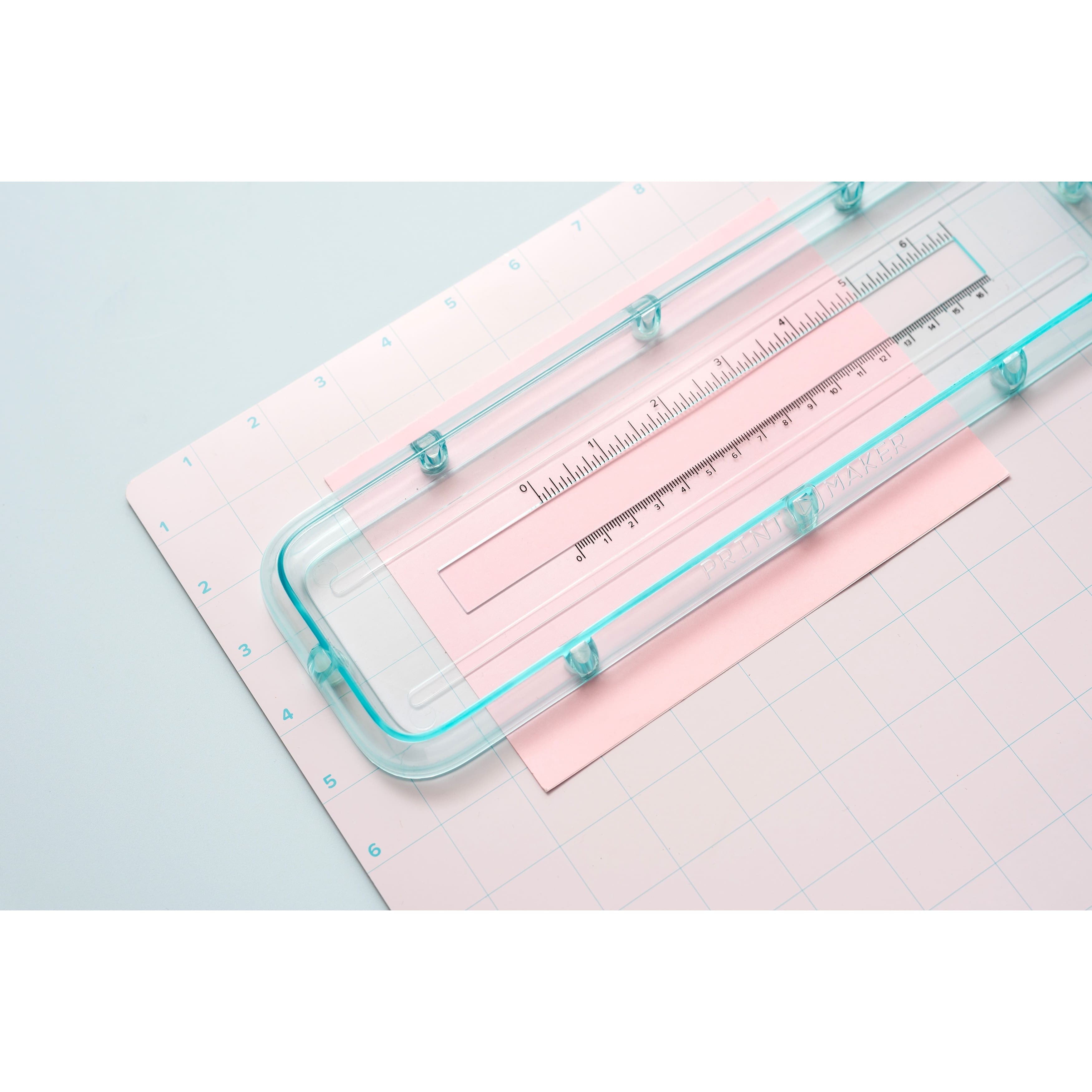 We R Memory Keepers® PrintMaker™ 6'' Alignment Guide