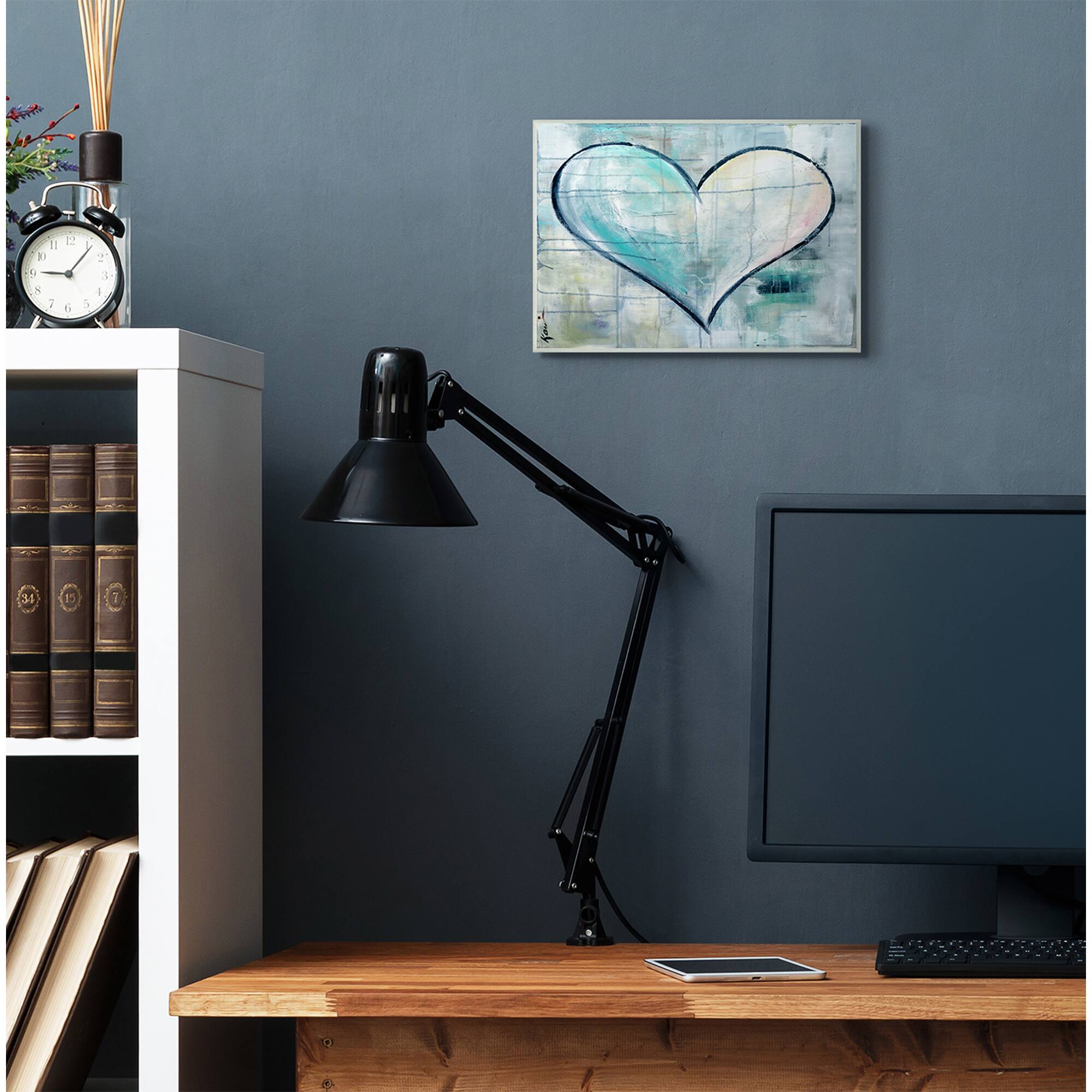 Stupell Industries Blue & White Graffiti Heart Painting Wall Plaque