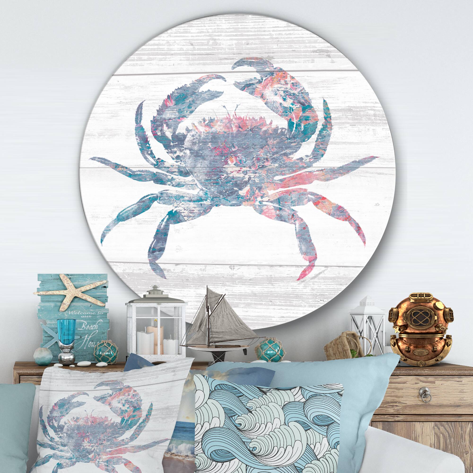 Designart - Pink Crab Ocean Life - Nautical &#x26; Coastal Metal Circle Wall Art