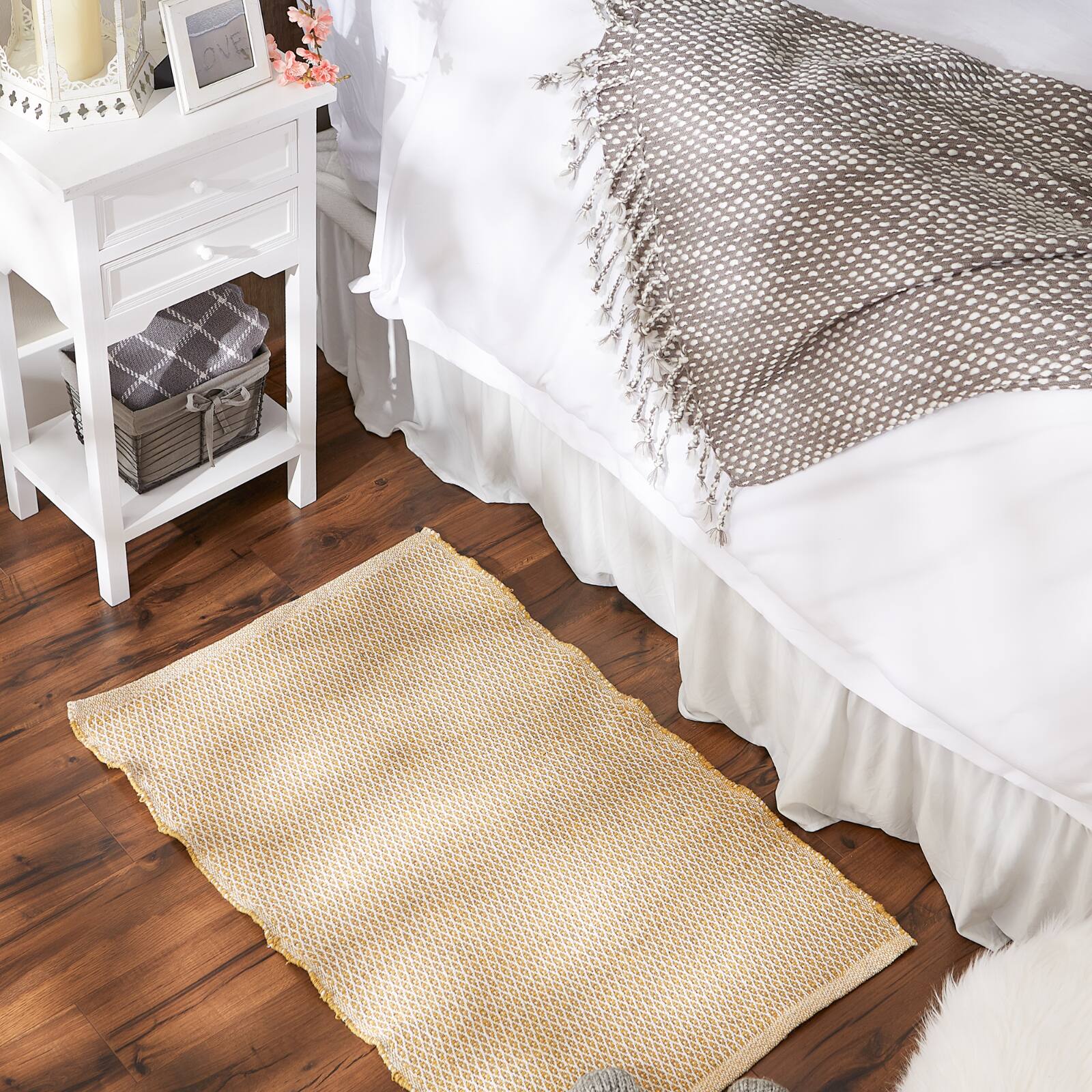 DII® Diamond Handwoven Recycled Yarn Rug