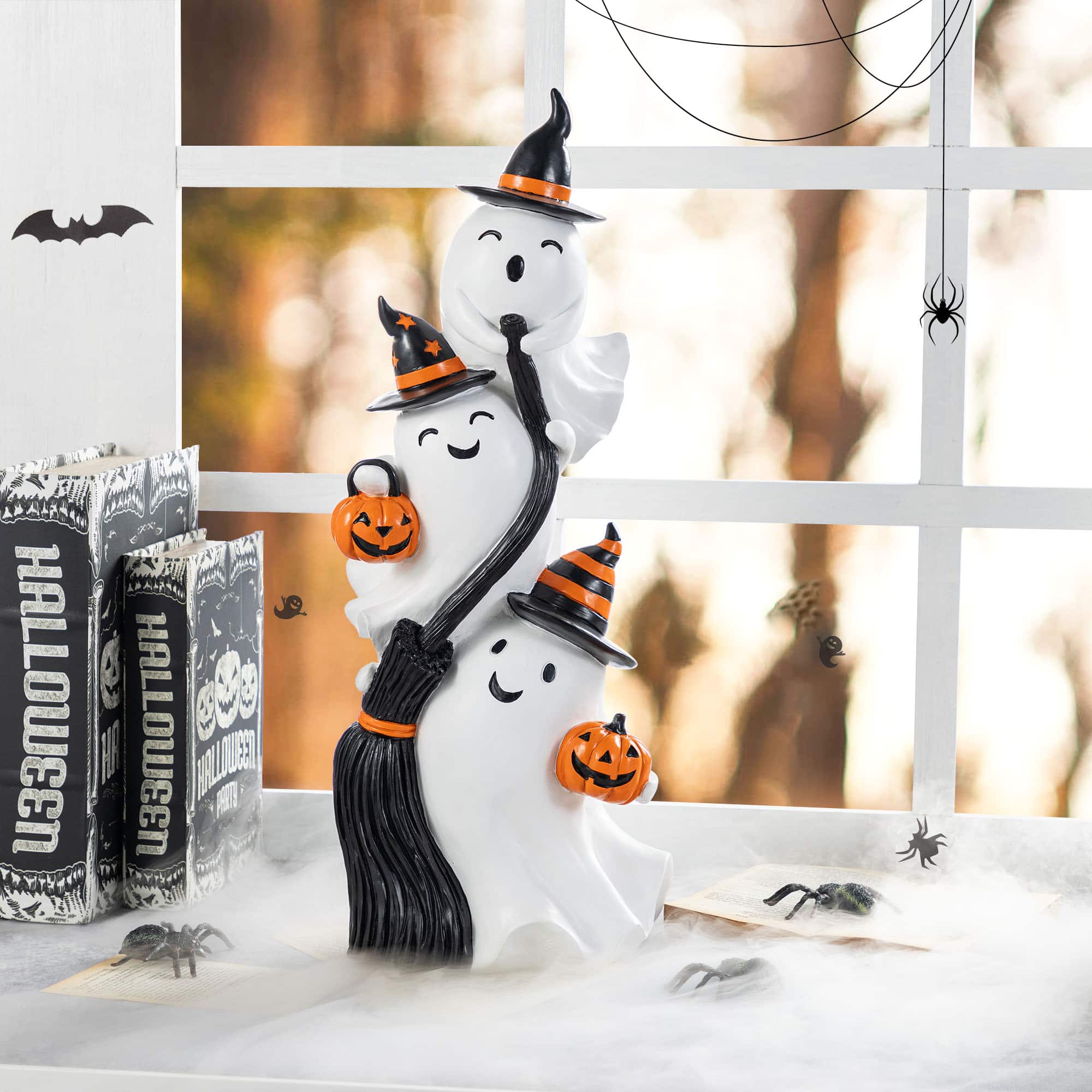 Glitzhome&#xAE; 21.75&#x22;H Halloween Resin Stacked Ghost Porch Decor