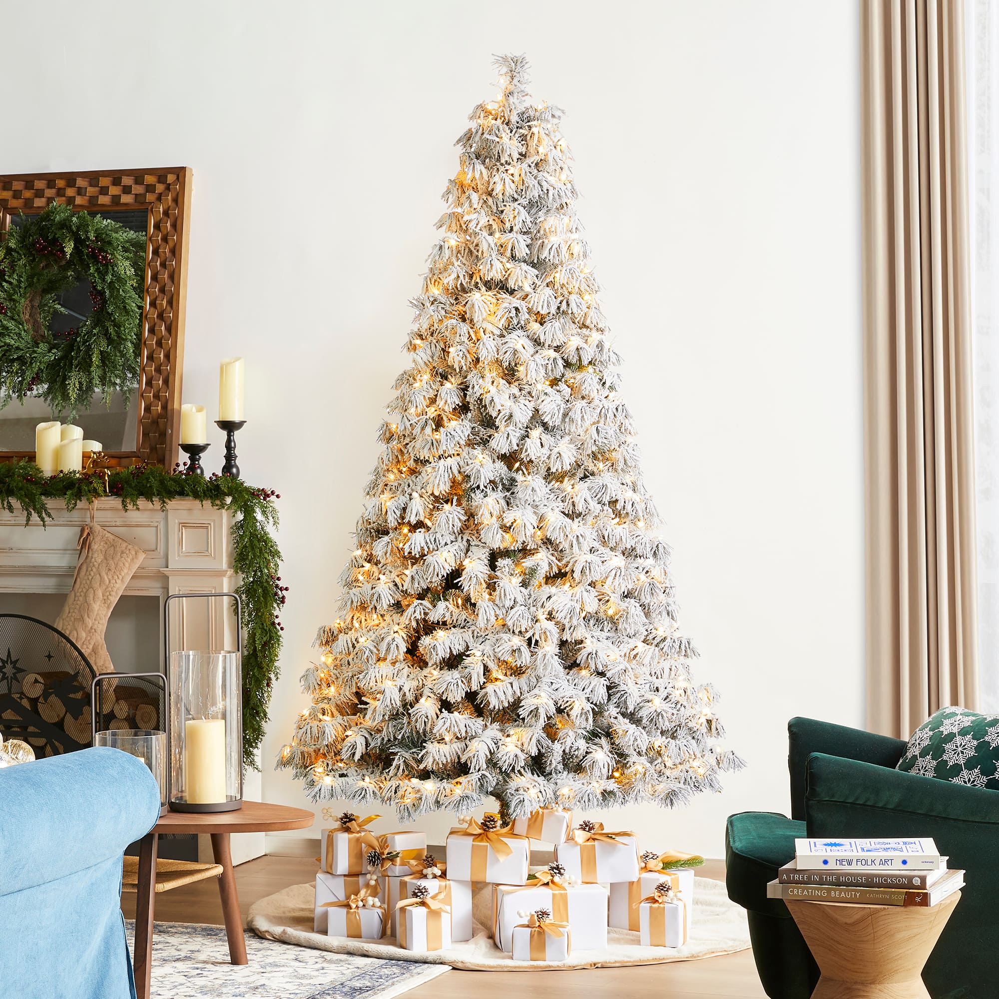 Glitzhome® 7.5ft Pre-Lit Flocked Full Spruce Artificial Christmas Tree, Warm White LED Lights