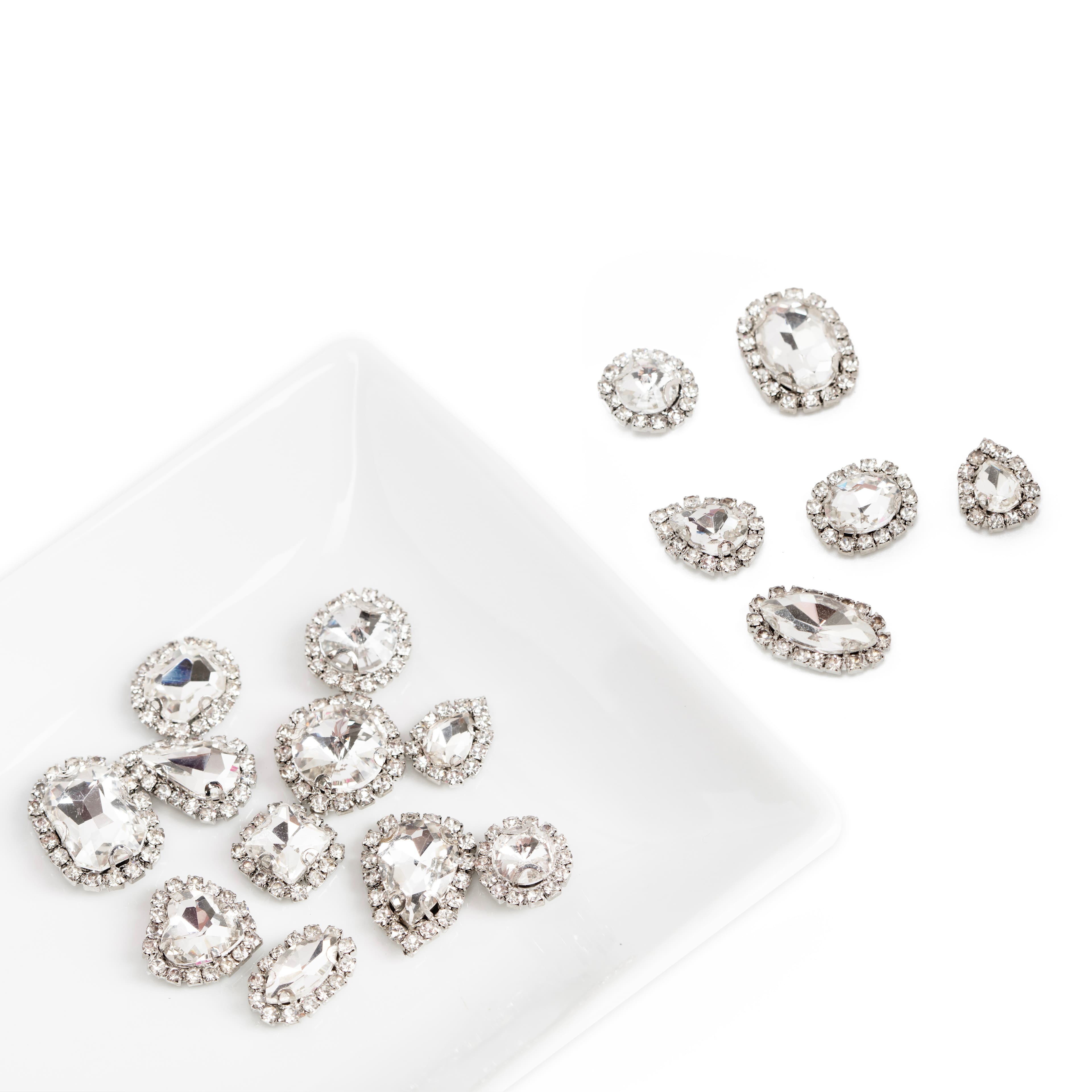CousinDIY Silver Cupchain Crystal Glass Sew-On Rhinestones, 17ct.