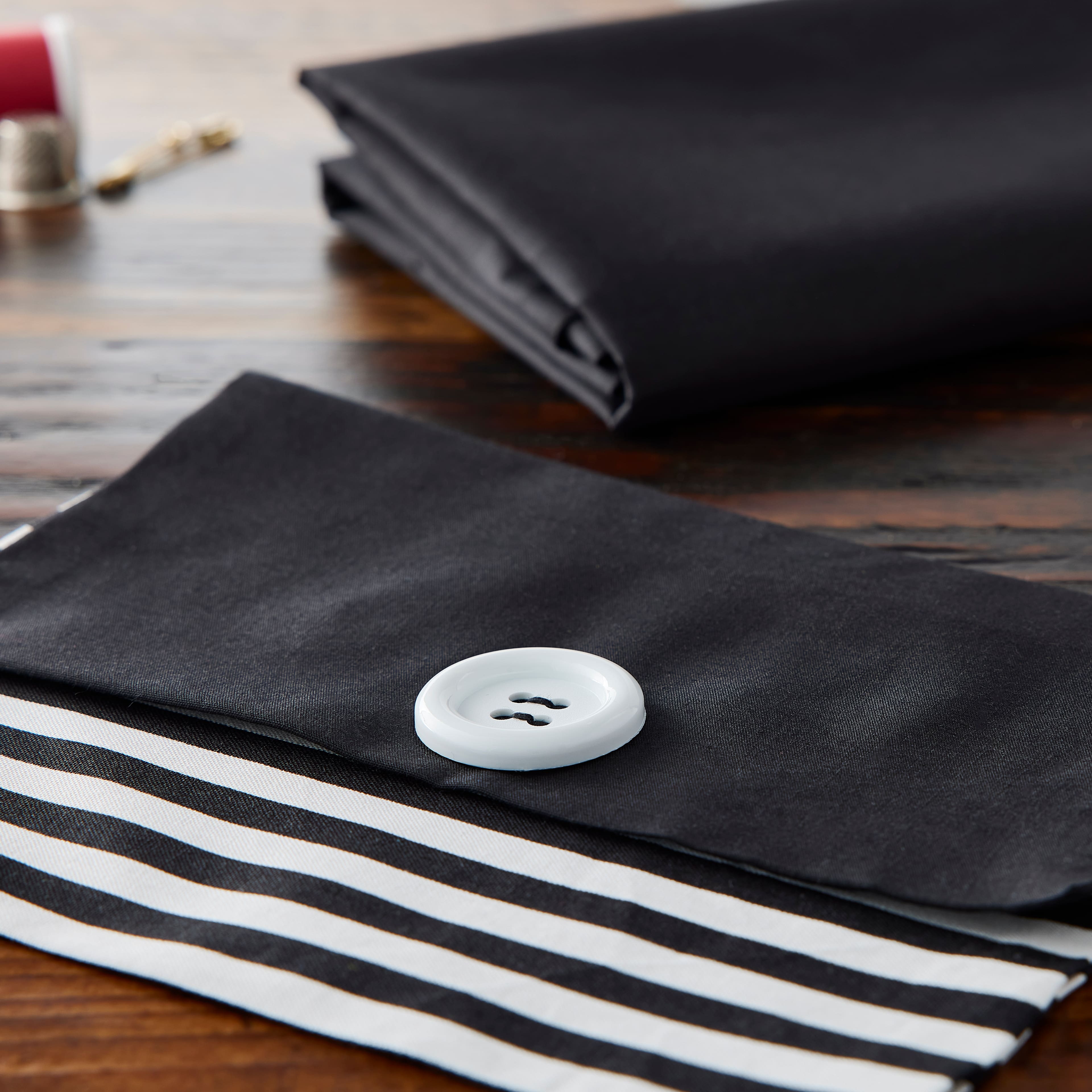 20 yd. Full Bolt: Black Broadcloth Fabric