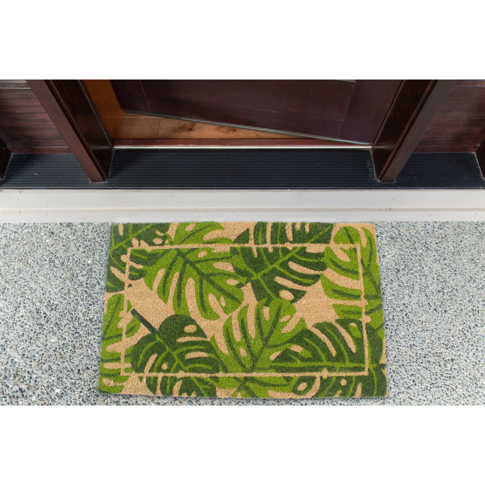 DII&#xAE; J&#x26;M Palm Leaves Vinyl Back Coir Doormat