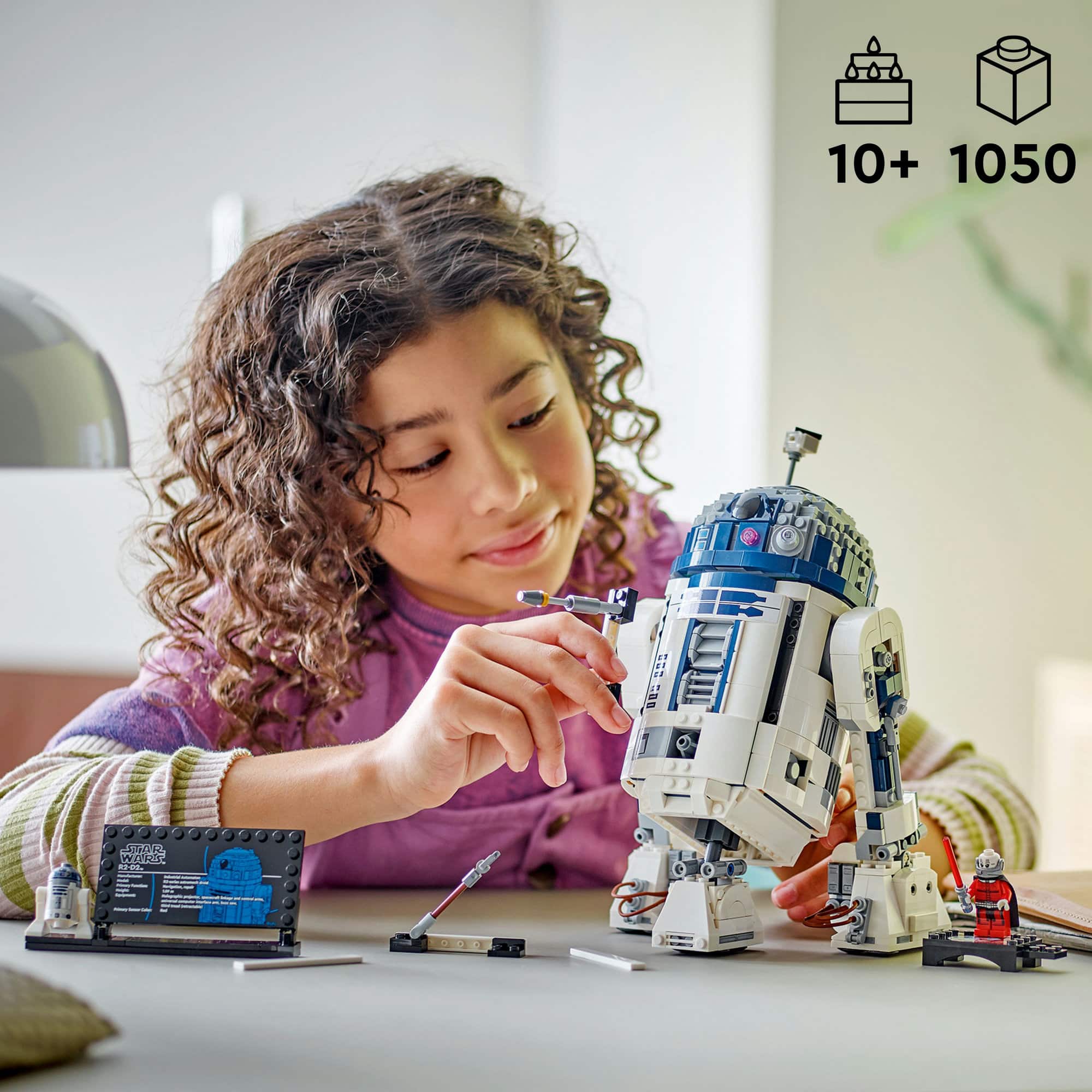 LEGO&#xAE; Star Wars&#x2122; R2-D2&#x2122; Set 75379
