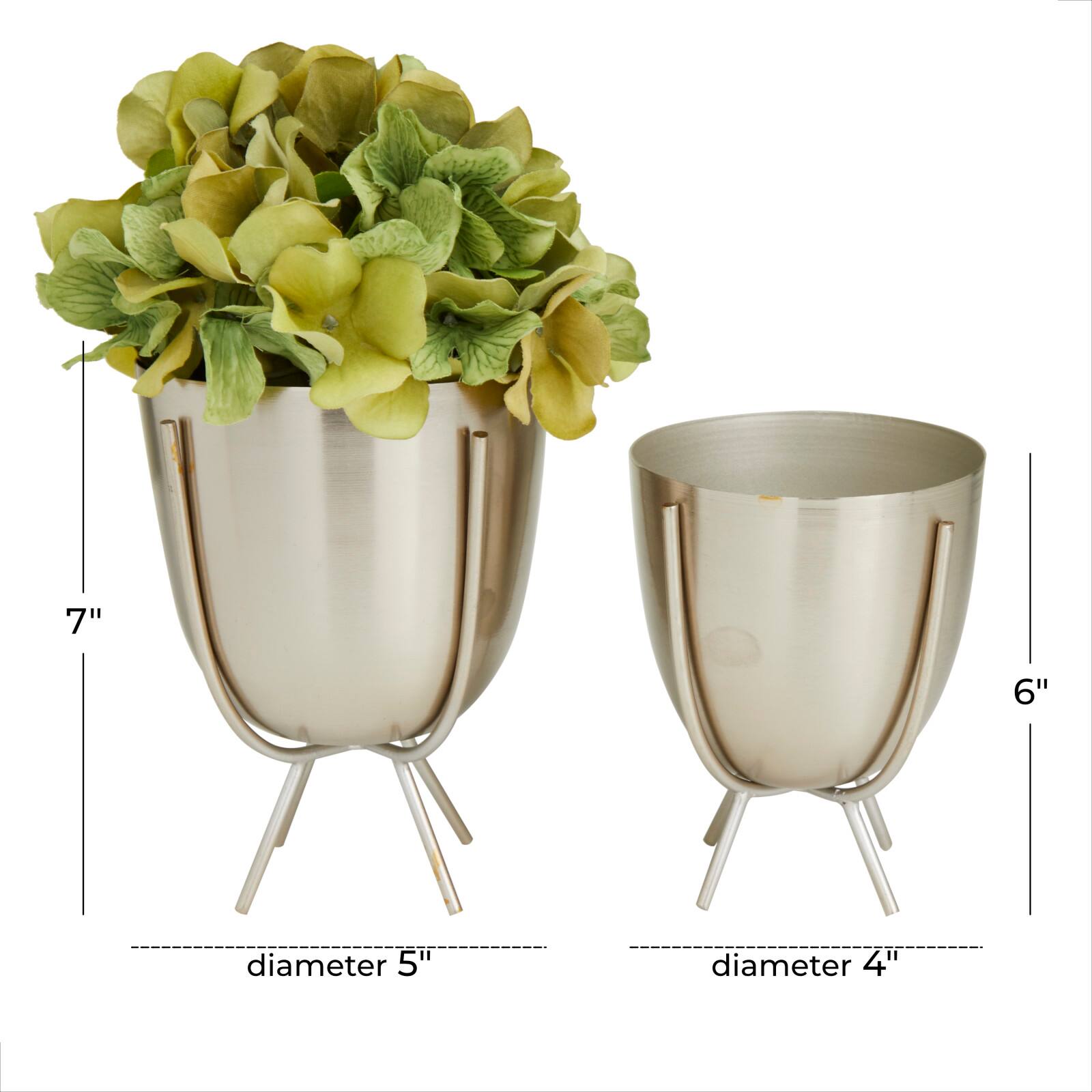 Silver Contemporary Planter, Set of 2" 7", 6"
