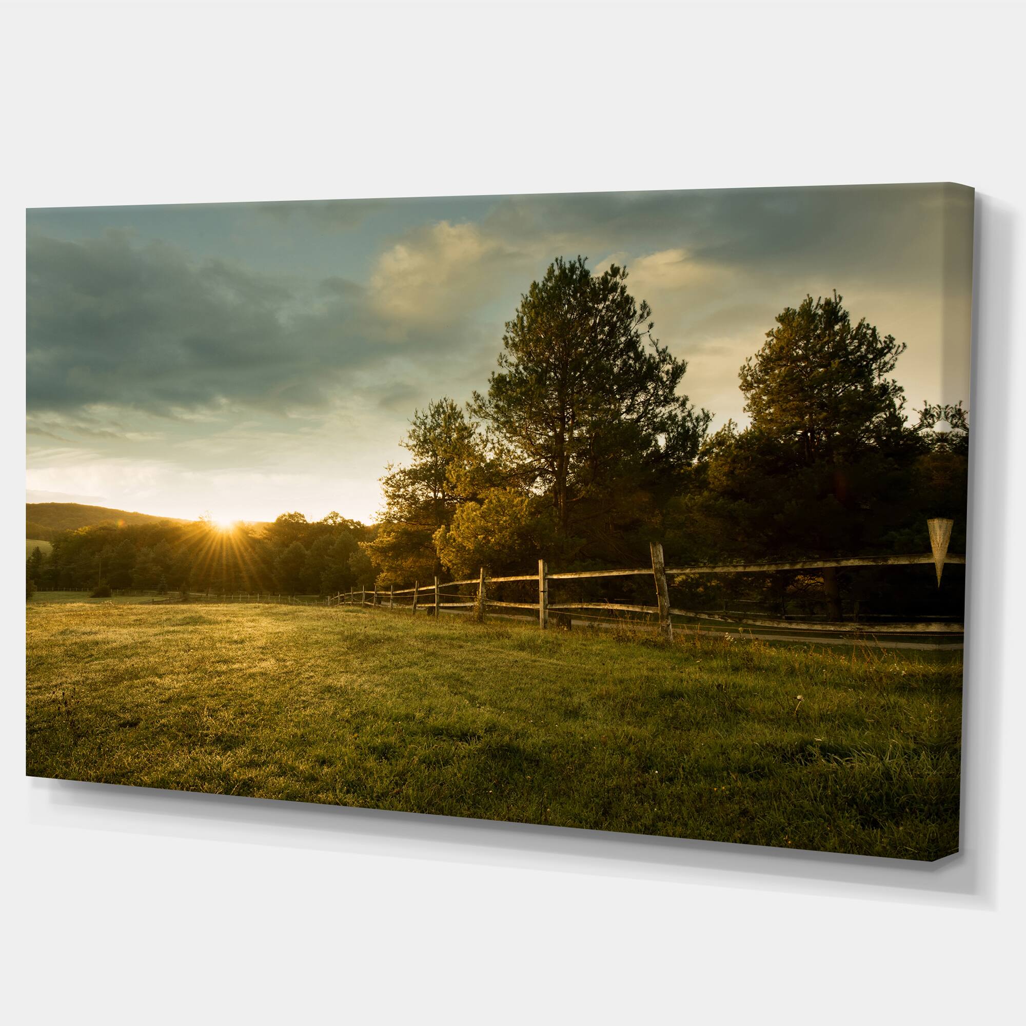 Designart - Beautiful Sunrise in the farm - Landscape Canvas Art Print