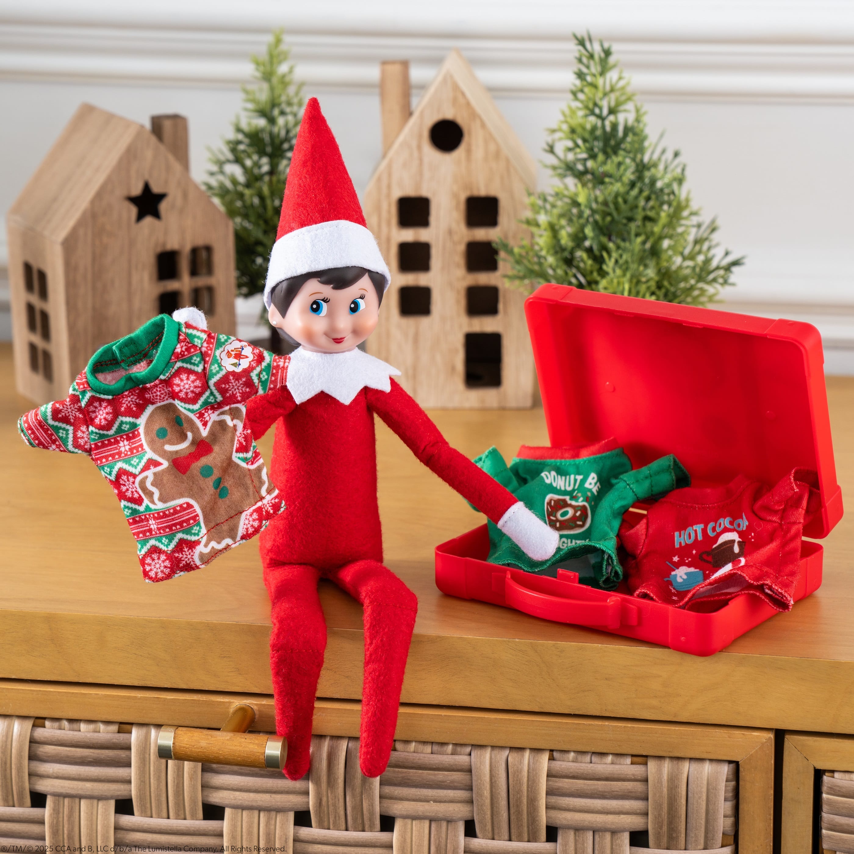 The Elf on the Shelf® Claus Couture Collection® Festive Fun T-Shirt Set