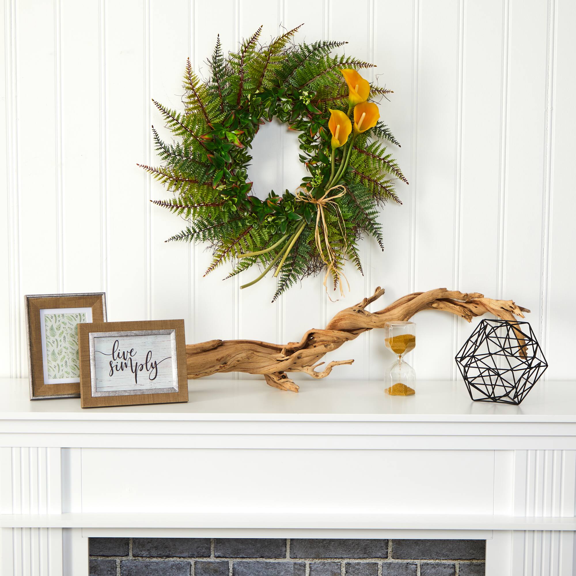 23&#x22; Fern &#x26; Calla Lily Wreath