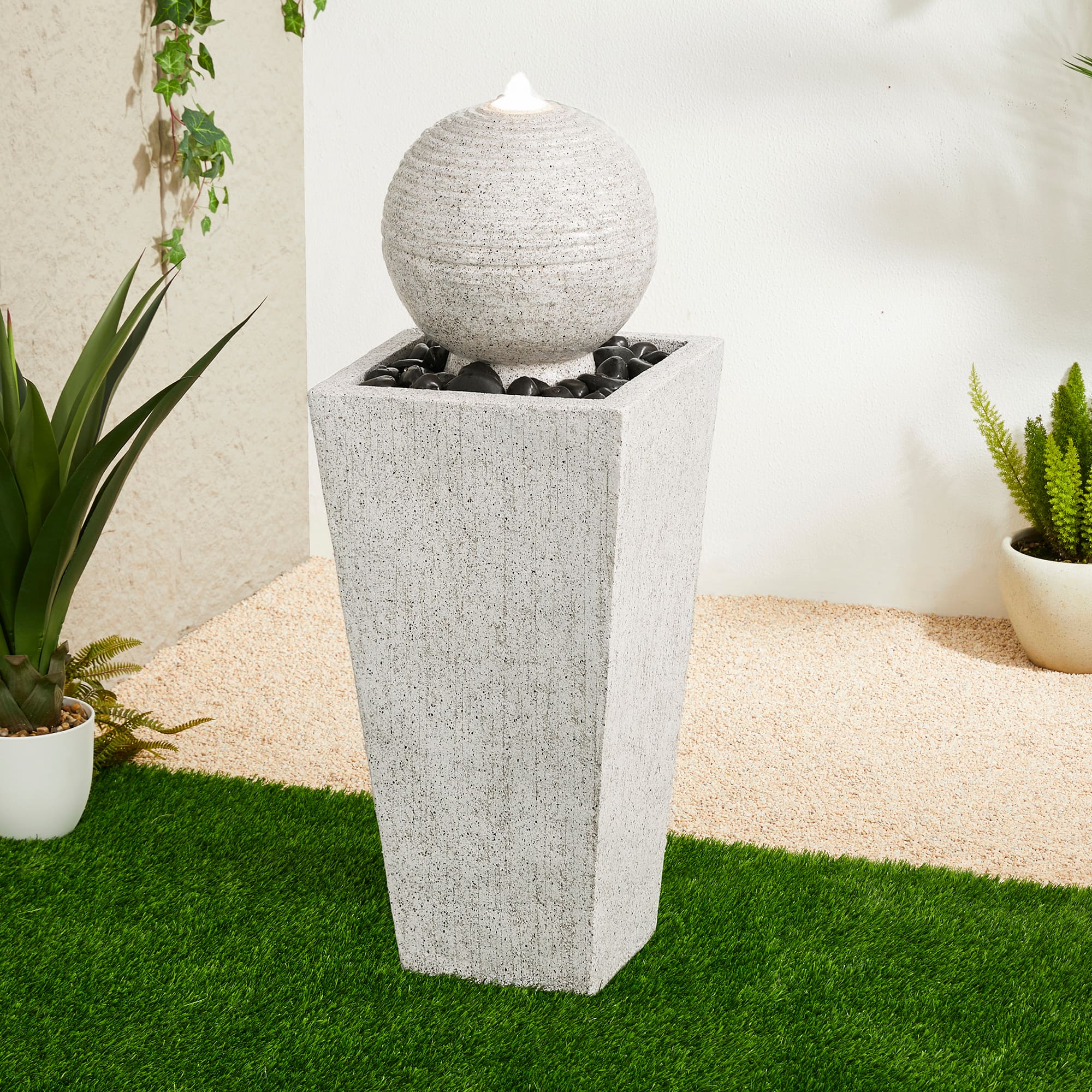 Glitzhome® 32" Rippling Floating Sphere Outdoor Fountain with LED Light